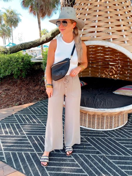 Love these Athleisure wide leg pants! Wearing size small petite (size 4/6–5’4” for reference) 

Nordstrom, Athleisure, wide leg pants , Travel 

#LTKstyletip #LTKunder100 #LTKtravel
