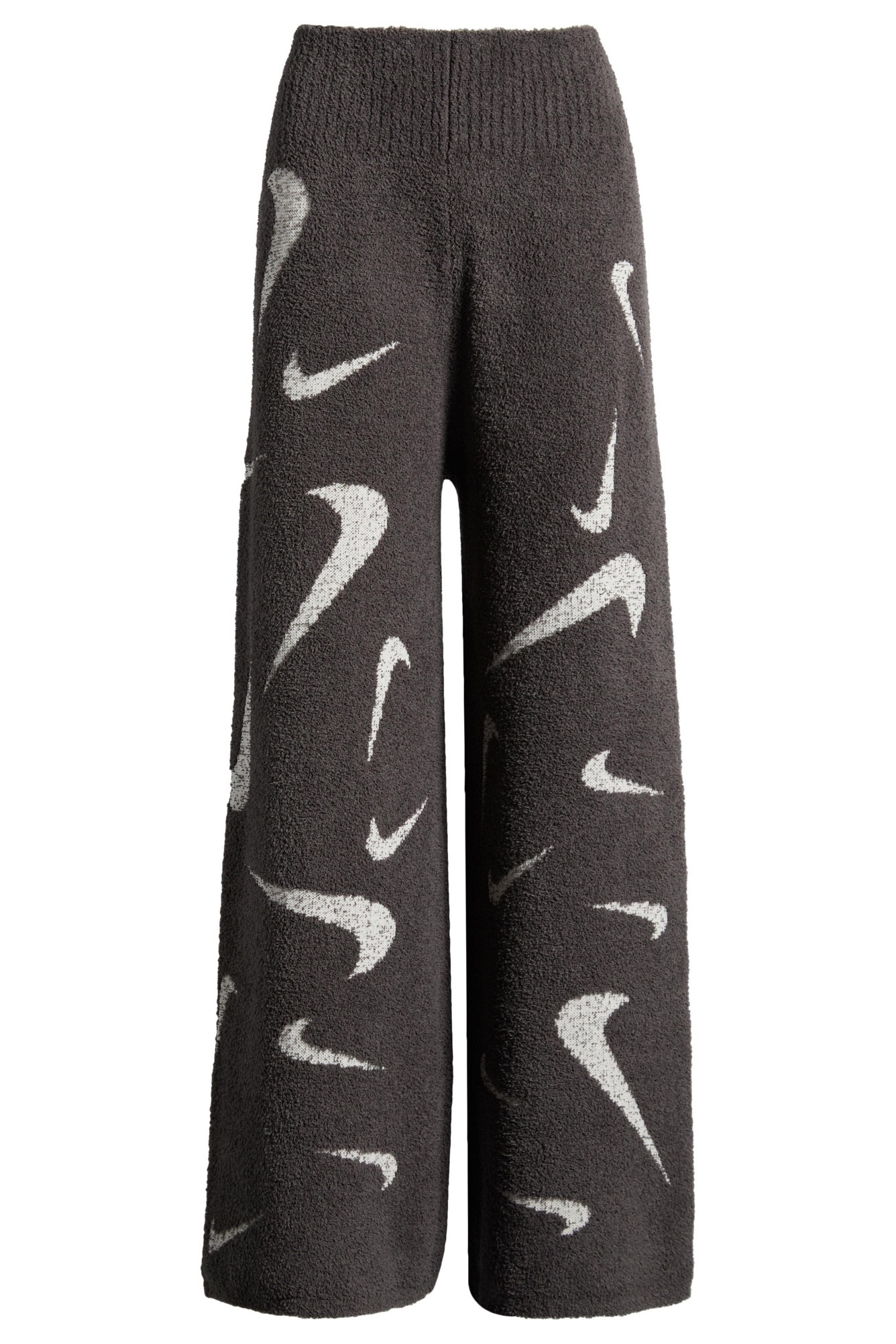 Cozy season has officially arrived! I love this two-piece matching set from Nike. #Nike

#LTKstyletip #LTKfitness