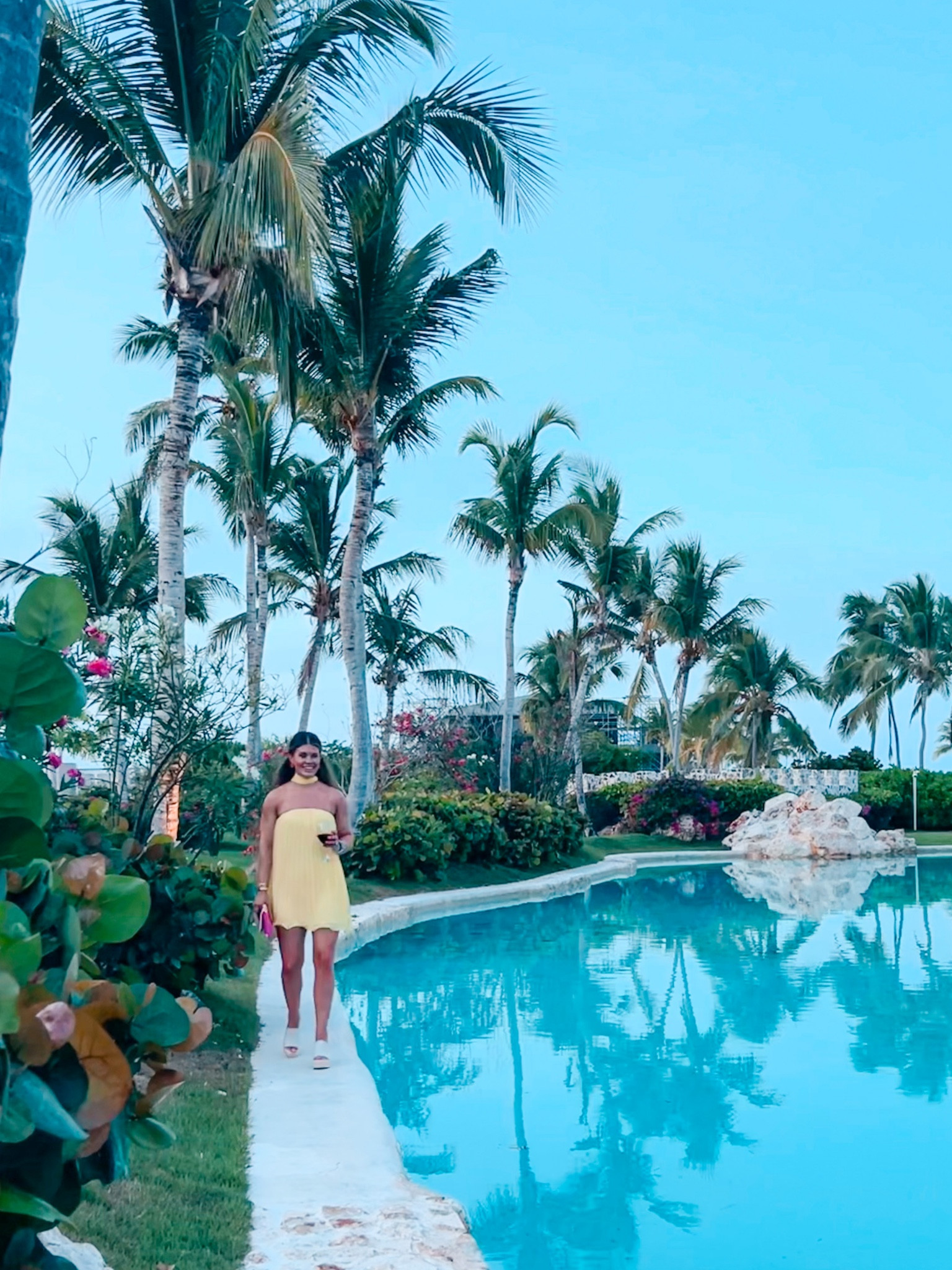 Amazing dress with an even more amazing price! You can’t beat it. The neck piece is attached to the dress, similar to a scarf 
#shein #tropicaldress #vacation #beachtrip #minidress 

#LTKshoecrush #LTKunder50 #LTKstyletip