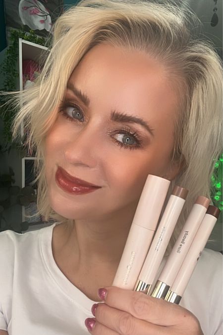 New Rare Beauty must haves! Brow pencil and eyeshadow sticks, nice! 🥳

#LTKunder50 #LTKFind #LTKbeauty
