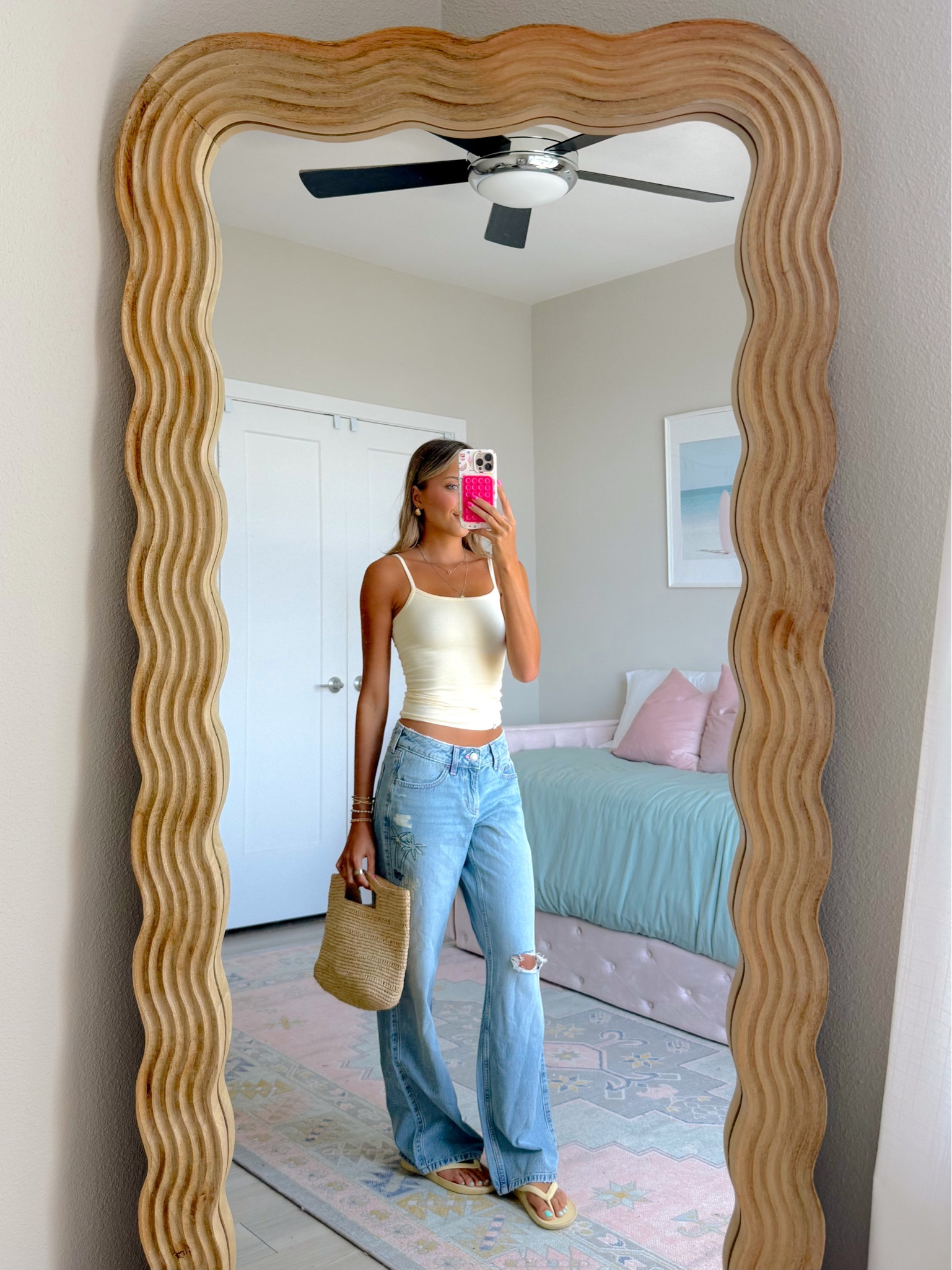 cute spring outfit ideas from Hollister! - 30% off spring break styles 💕🌸 wearing XS in dresses and tops + 00 regular in jeans 

#LTKootd