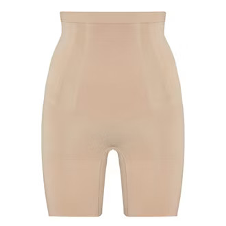 OnCore High-Waisted Mid-Thigh Shorts | Brown Thomas (IE)