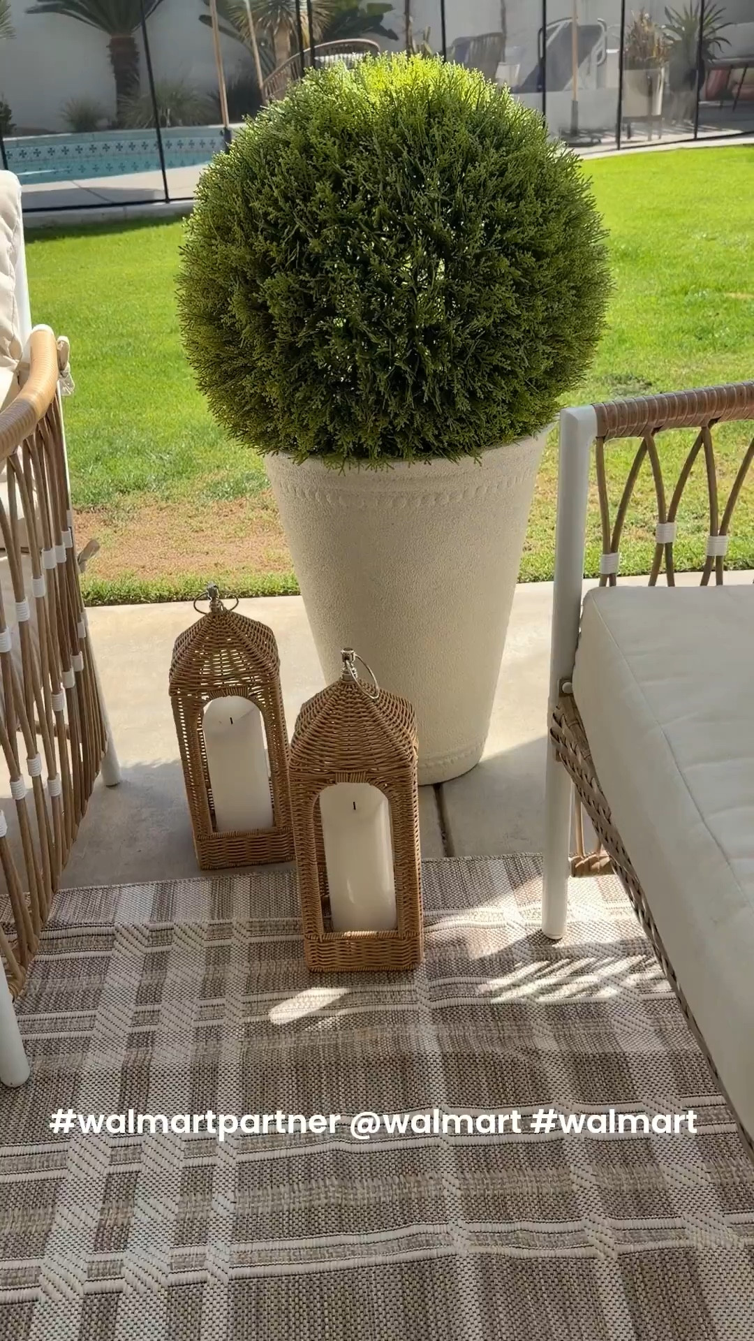 Faux greenery for the win! Especially if you’re like me and forgot to water your plants 🙈 And these look so real!! Love them in these tall planters too! #walmartpartner #walmart @walmart 



#LTKdayinmylife #LTKHome #LTKSeasonal