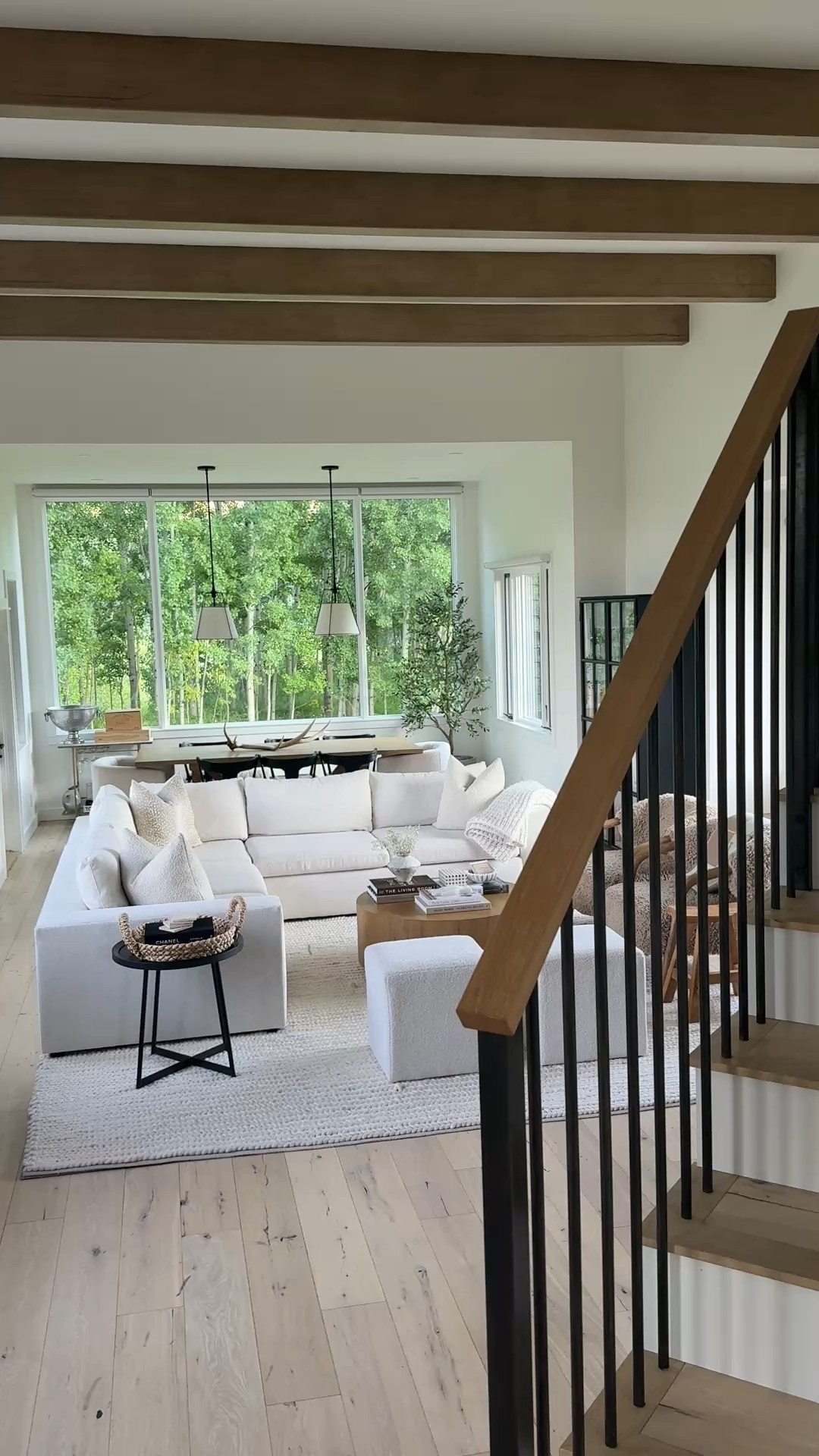 Neutral home🤎🤍 living room 

Sectional
Rug
Coffee Table
Poufs
Decor
Pillows
Amazon 

#LTKHome #LTKFindsUnder100