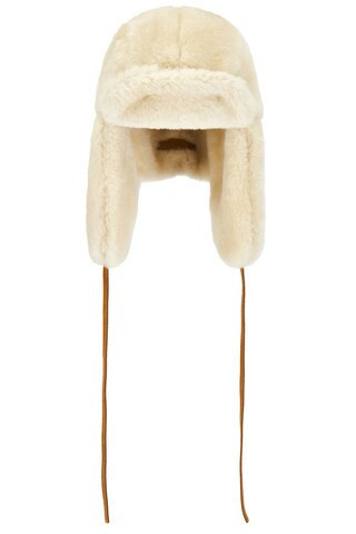 JACQUEMUS HUT in Grauweiß - White. Size 58 (also in 56). | FWRD 