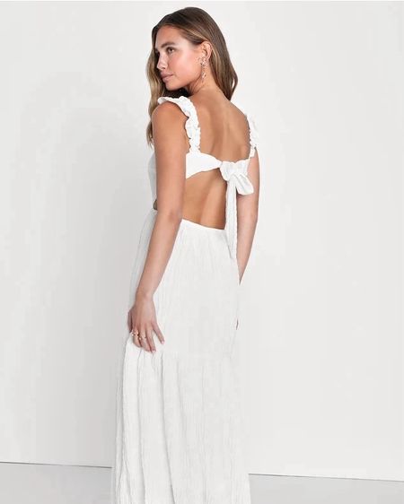 Added this white maxi dress to my wishlist and to the engagement dress list because it's so cute. Obsessed with it for beach engagement photos or beach family pictures. 

Also a cute white vacation dress or summer dress for all the things. 

White dress -  vacation dress - vacation style - engagement pictures - engagement photo dress - beach family photo dress - rehearsal dinner - bachelorette weekend 

#LTKtravel #LTKfindsunder50 #LTKstyletip