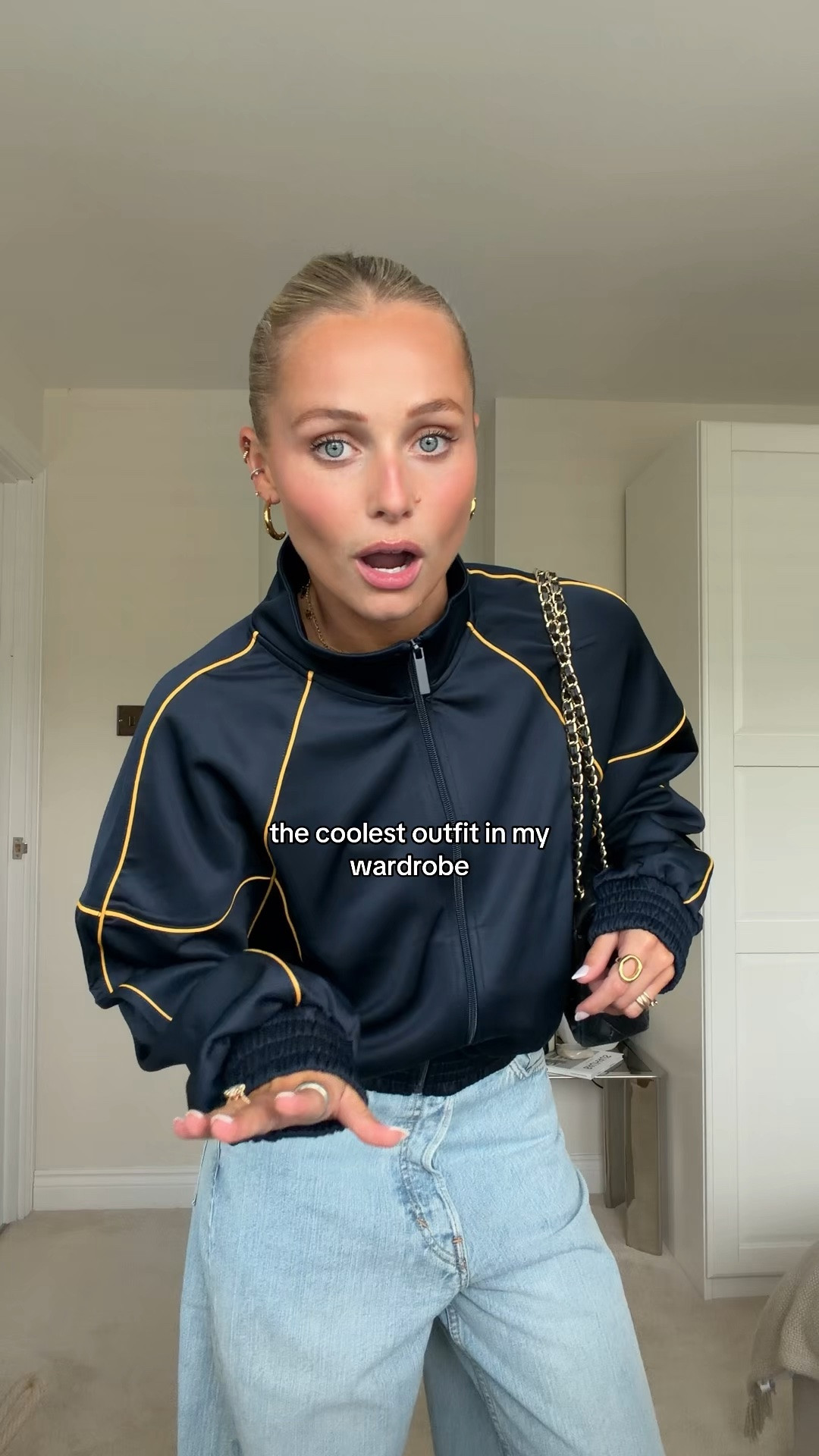 I think this is the coolest outfit I own xx

#LTKautumn #LTKjeans #LTKuk