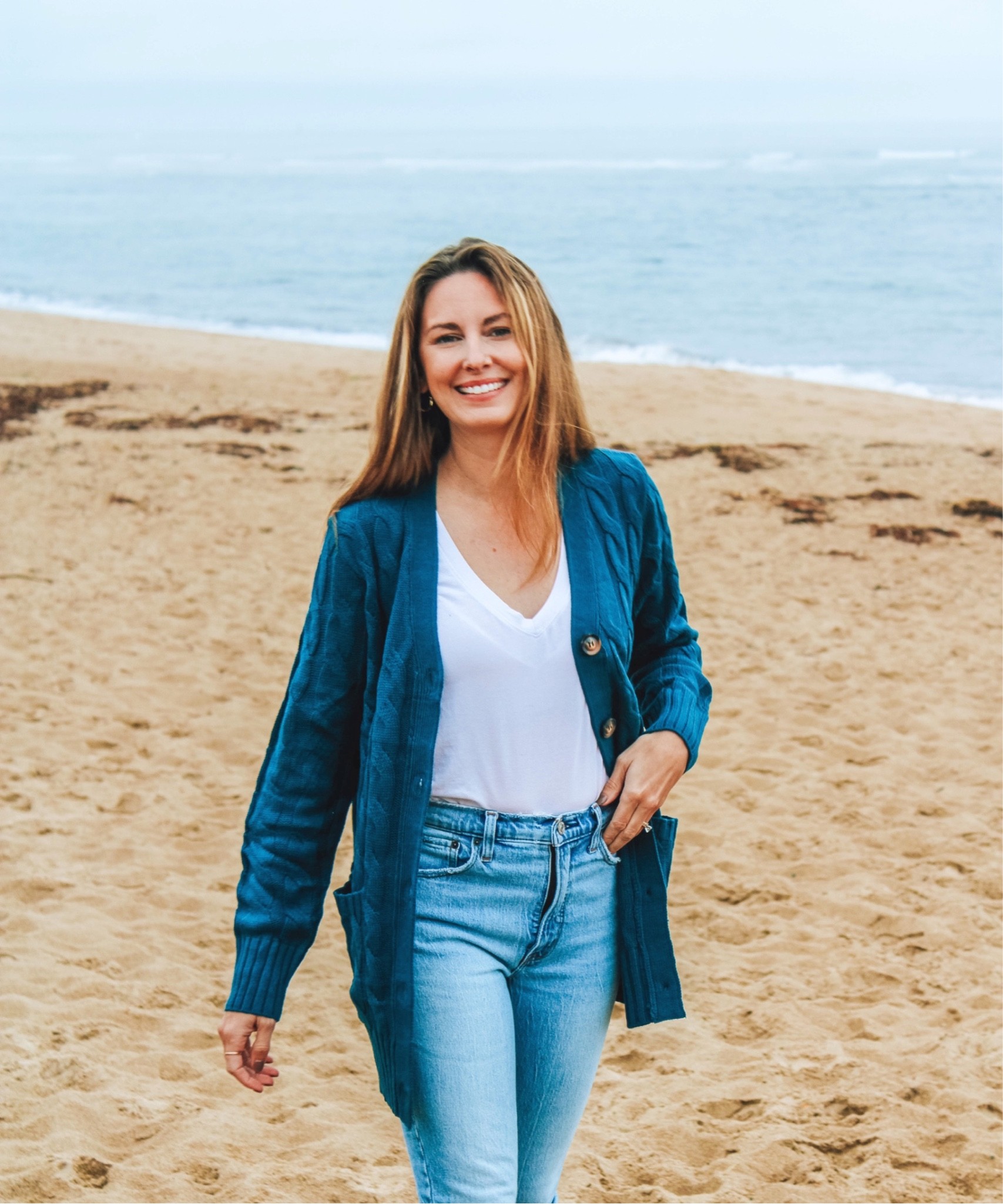 Cardigan, fall sweater, comfy sweater, casual looks, everyday looks, easy outfit, amazon sweater, Amazon outfit 

#LTKSeasonal #LTKworkwear #LTKunder50