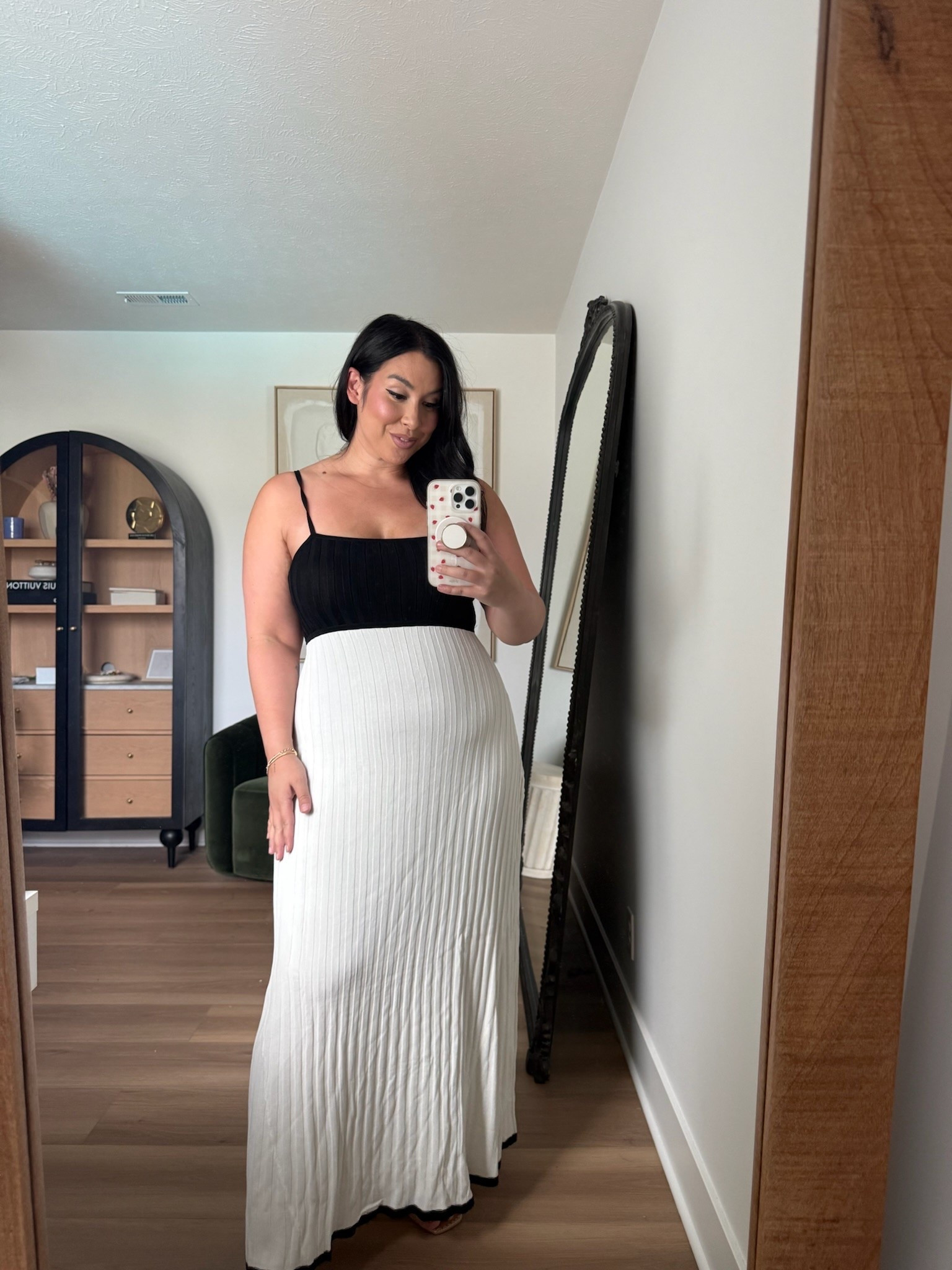 Chic dress for summer! Wearing a size XL!
-
-
-
Summer outfit, resort wear, matching set, beach outfit, coverup, resort style, midsize style, midsize fashion

#LTKootd #LTKSeasonal #LTKMidsize