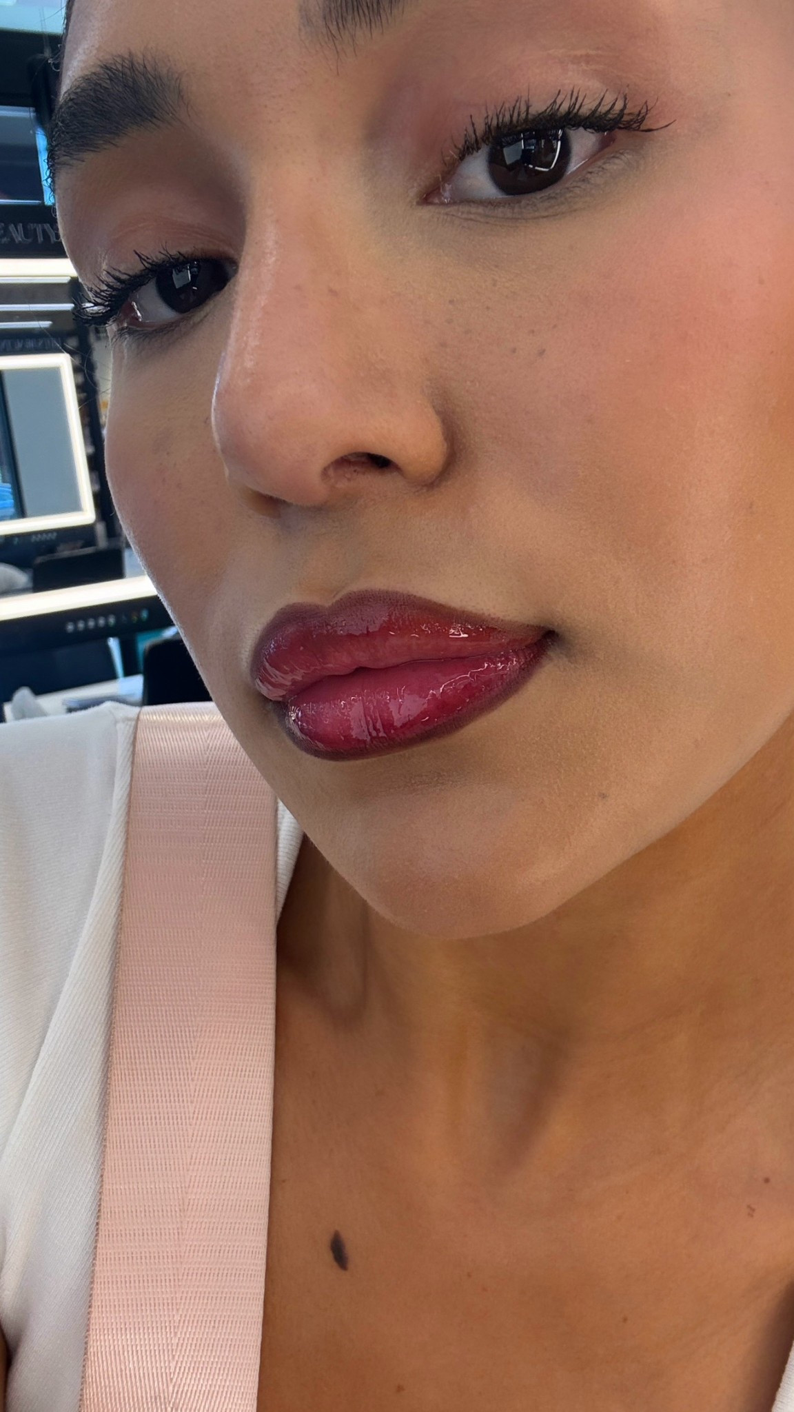 This lip combo with gradient effect 🔥



#LTKU #LTKBeauty