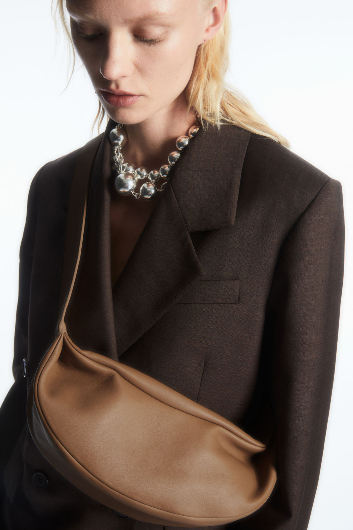 SWING CROSSBODY - LEATHER | COS UK
