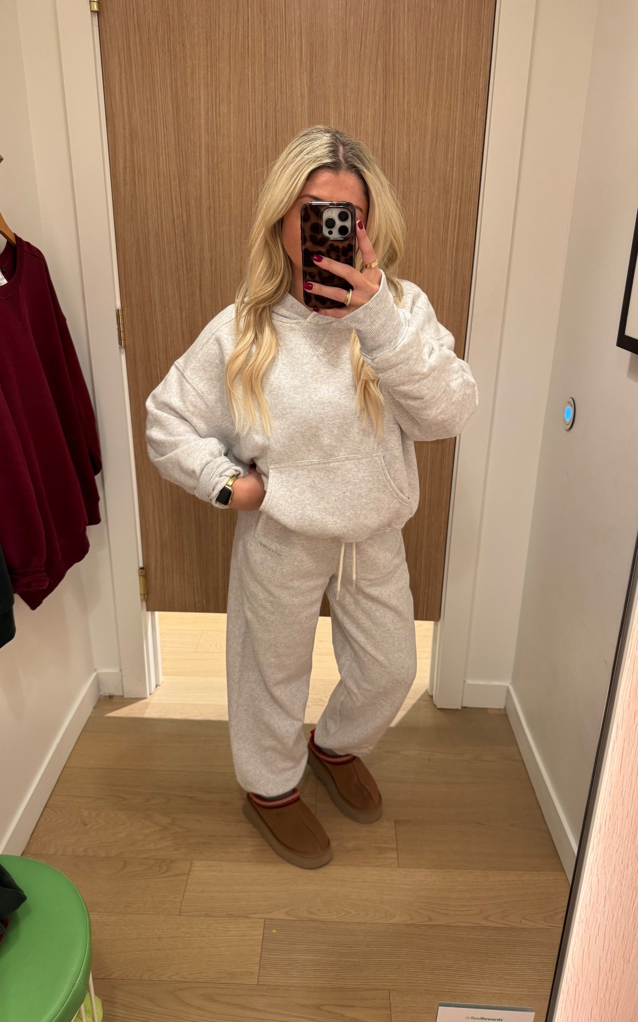 Comfy aerie outfit on sale
Size small
Uggs tts
Gift idea 

#LTKFindsUnder100 #LTKGiftGuide #LTKSaleAlert