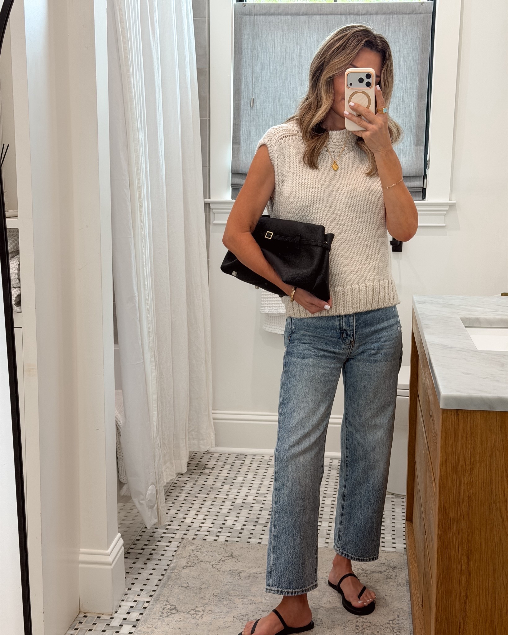 I’m 5’6’’ wearing size XS in the top! Pistola cropped jeans TTS

#LTKSeasonal #LTKOver40 #LTKootd