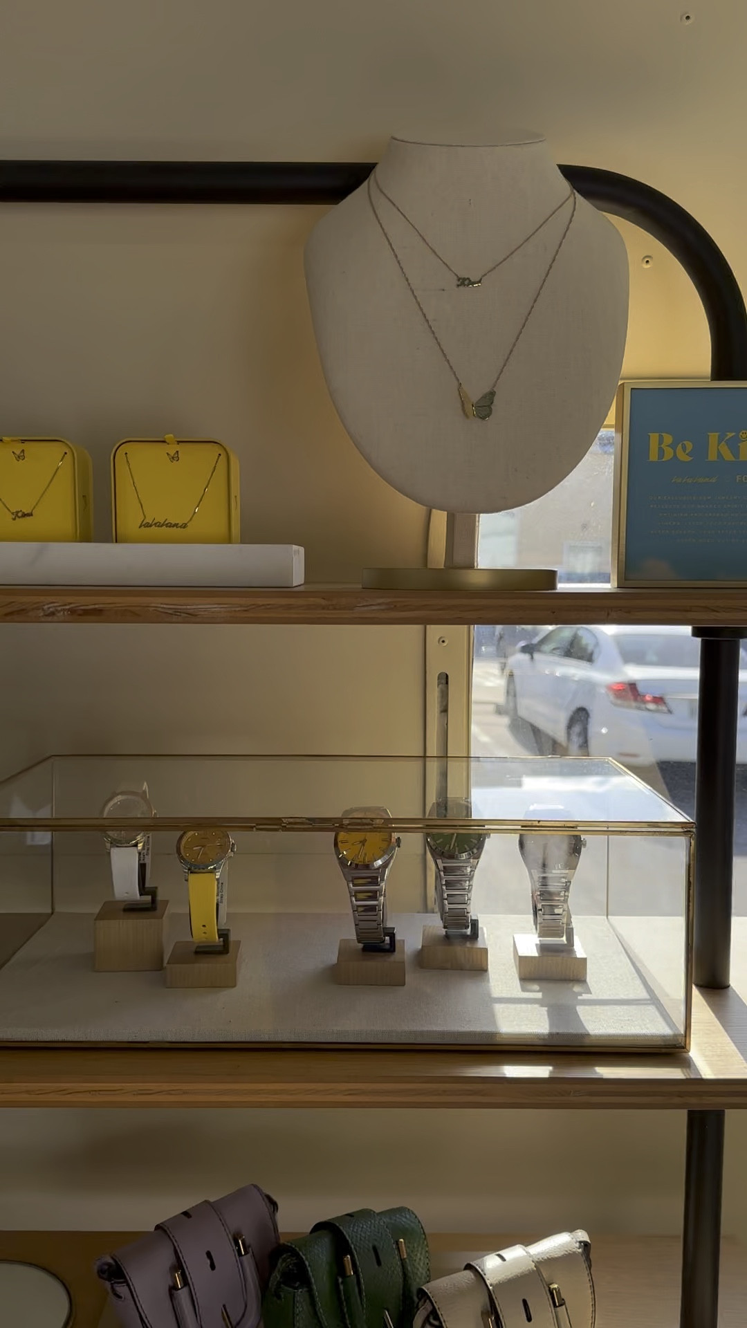 🦋💛Exclusive collaboration lalalandxFossil💛🦋 

Fossil La La Land Gold-Tone Stainless Steel Chain Necklace
La La Land gold-tons stainless steel earrings 
Lalalandxfossil 
Fossil collection 
Exclusive collaboration 
Mother’s Day gift
Graduation gift 

#LTKFind #LTKGiftGuide #LTKSeasonal