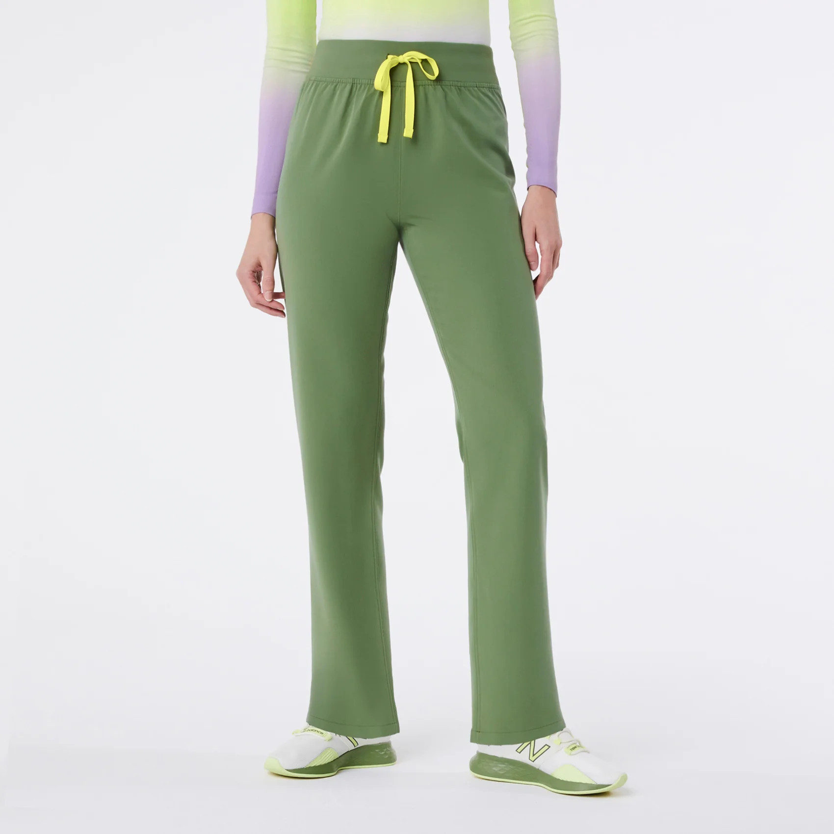 Women’s High Waisted Livingston Scrub Pants™ - Fern · FIGS | FIGS