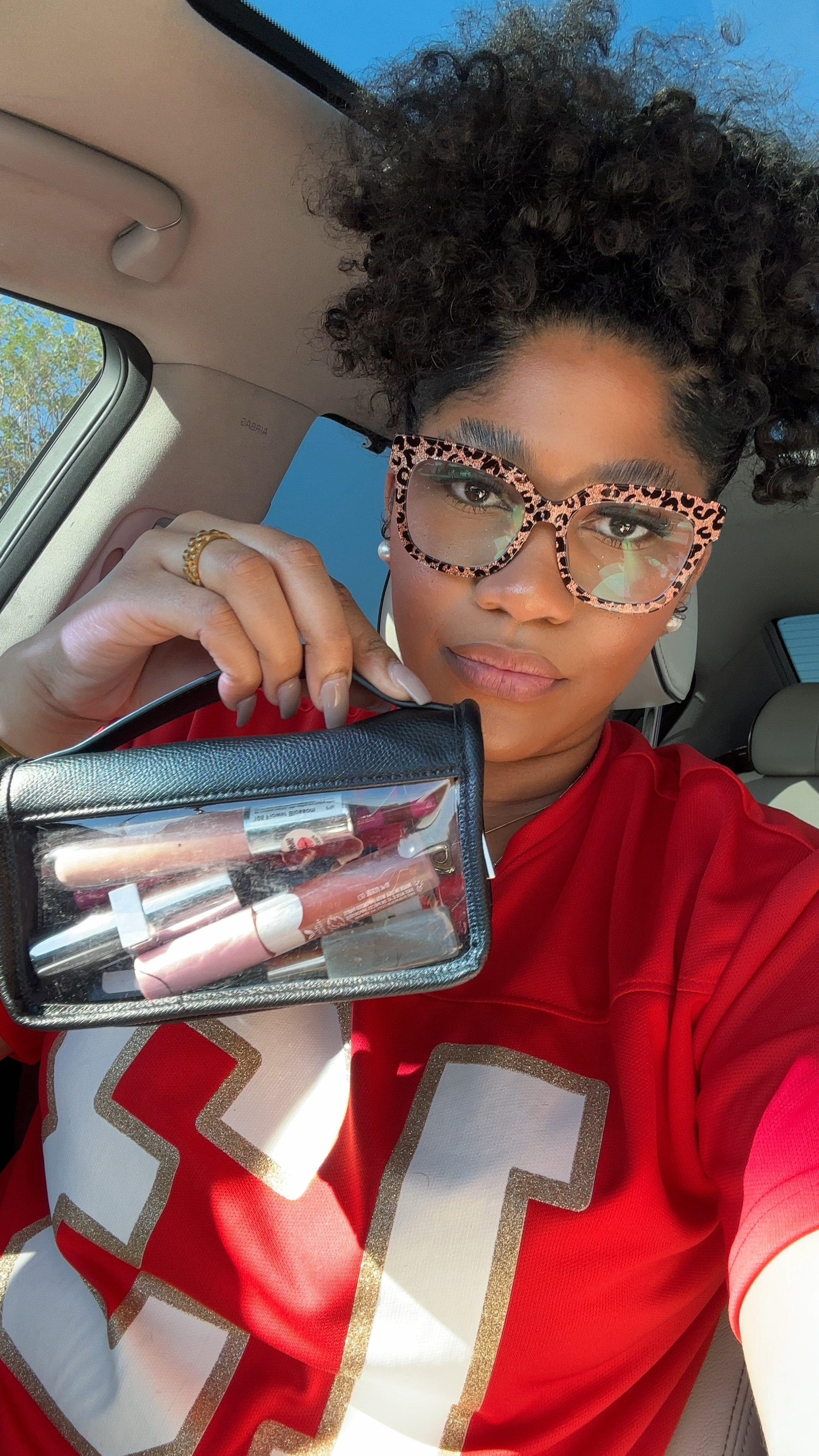 The PERFECT holiday grab for the girlies on the go!!💅🏽🎄

#LTKTravel #LTKGiftGuide #LTKHoliday