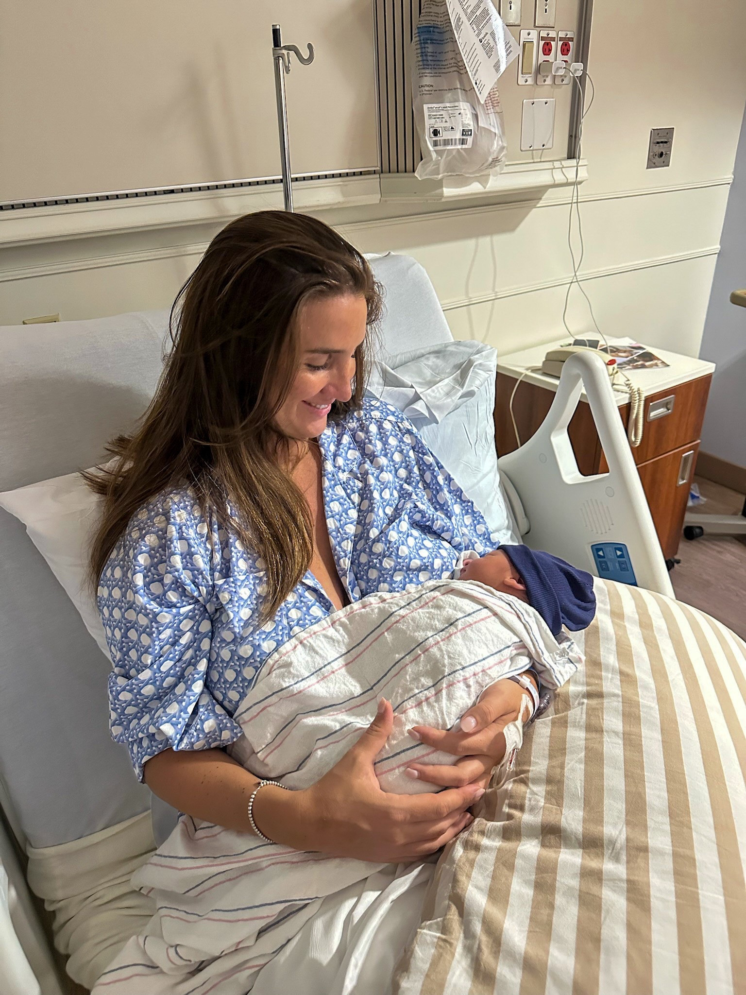 Comfiest pajamas from Piyama for the hospital ☁️

Wearing a size M/L!

#LTKSeasonal #LTKStyleTip