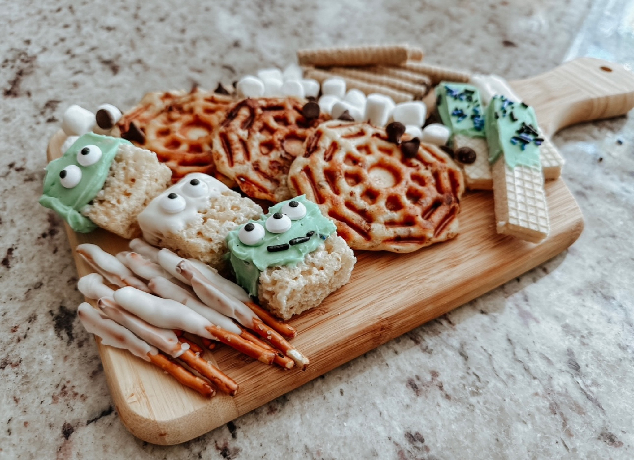 For the ghouls and goblins in your life 🎃💀

#LTKSeasonal #LTKhome #LTKunder50