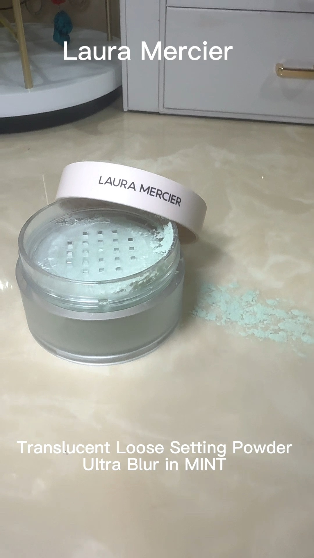 Say goodbye to unwanted redness and hello to a blurred, soft-focus glow. This talc-free, ultra-finely milled powder combines the legendary setting power of Laura Mercier with a subtle mint tint designed to balance out skin irritation, blemishes, or rosacea. Infused with hyaluronic acid and white cacao butter, it sets your makeup for up to 16 hours without drying out the skin or settling into fine lines.
Whether you're dealing with a post-workout flush or natural skin sensitivity, this powder weightlessly cancels out warm tones, leaving you with a calm, even complexion that looks stunning in any light.
Key Benefits
• Redness Correction: The mint hue targets and neutralizes red undertones instantly.
• Ultra-Blurring: Amino acid and silica powders create a filter-like finish that hides
pores and imperfections.
• Hydrating Comfort: Weightless formula
that feels like silk and never looks cakey.
• No Photo Flashback: Perfectly engineered to look natural in photography.

#LTKOver40 #LTKgrwm #LTKBeauty