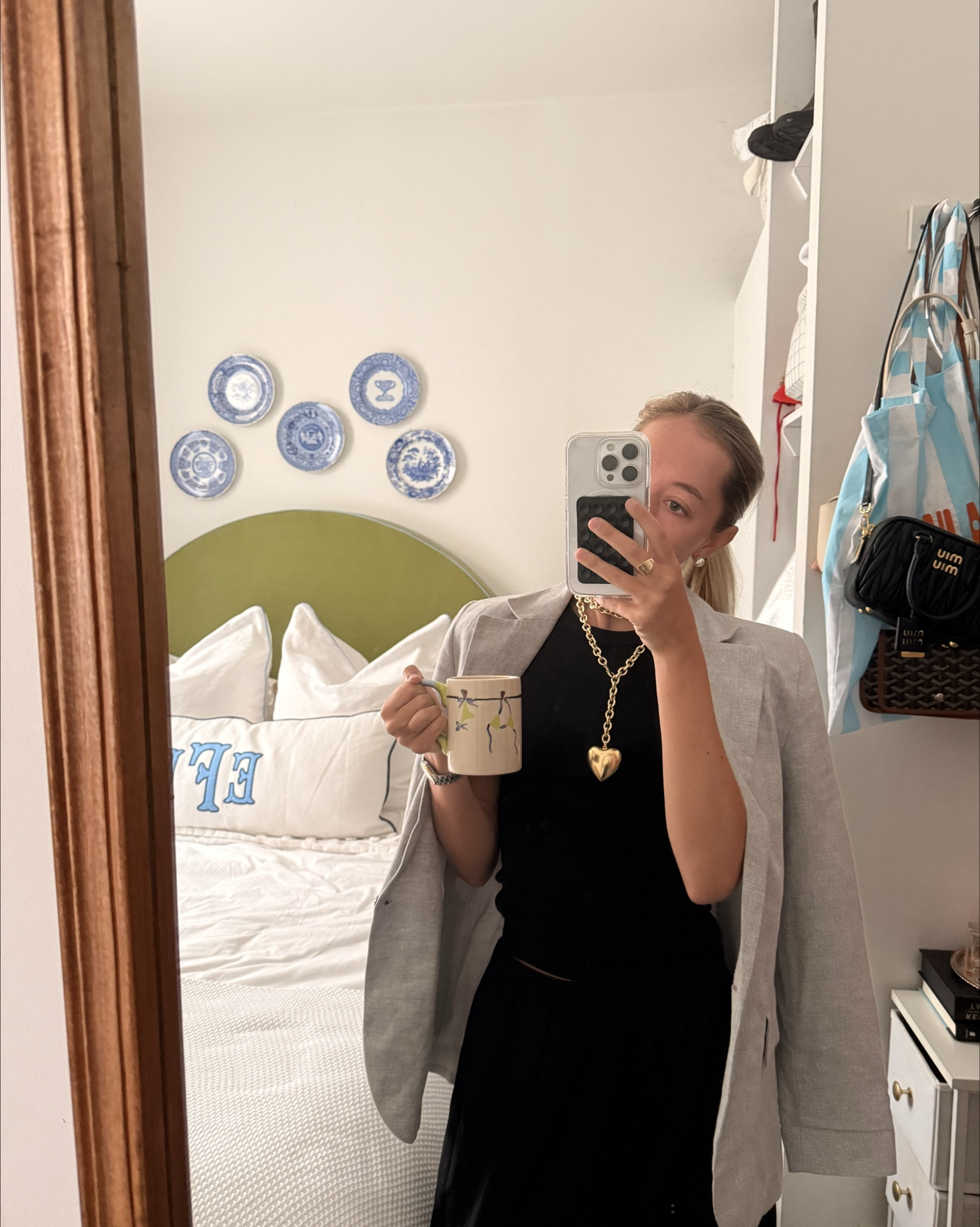 XS Skirt 
XS tank 
Blazer is old Mango so I linked a similar one from H&M (a grey blazer is a spring/fall staple for me) 

#LTKSummerEdit #LTKStyleTip