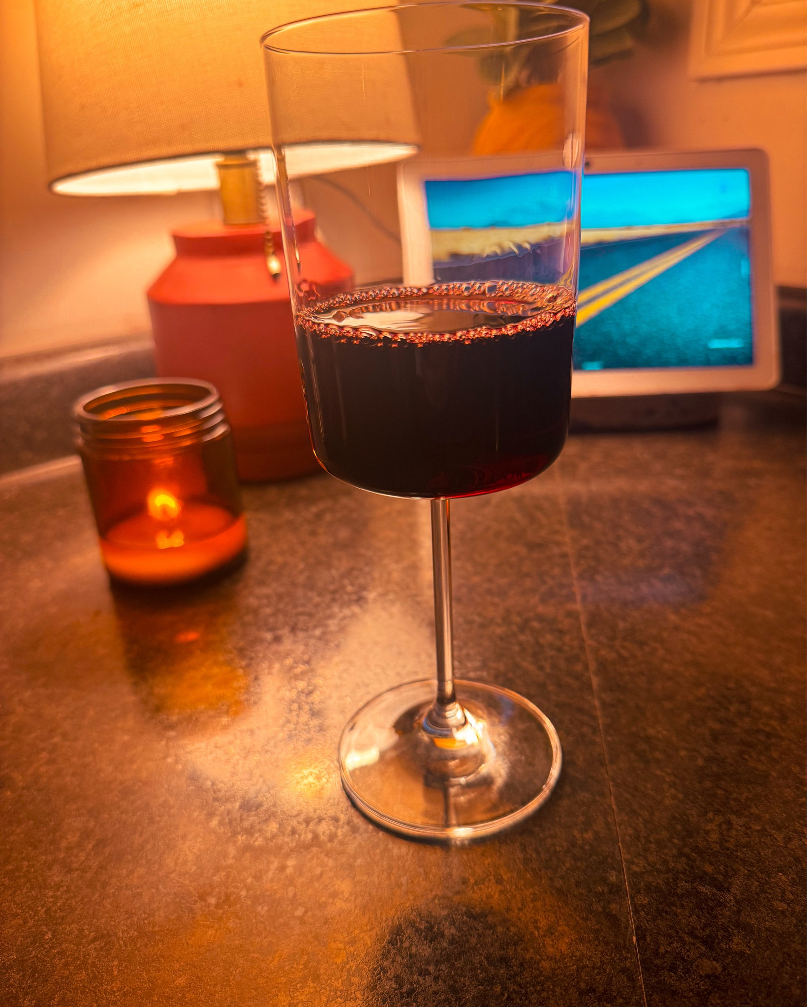 Love these square shaped wine glasses with a thin stem. 🍷🫶🏻

#amazon #squarewineglass #wineglass

#LTKselfcare #LTKfoodie #LTKHome