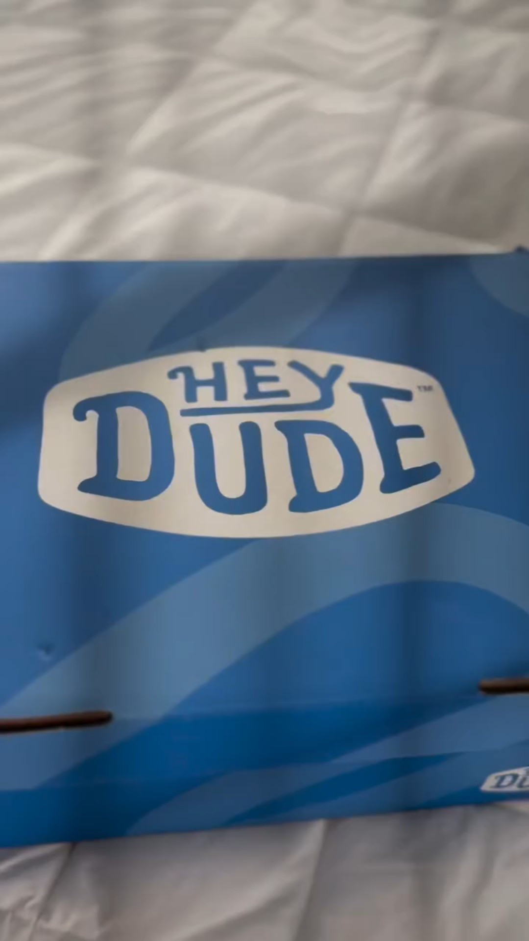 ✨ Comodidad y estilo en cada paso ✨
Las HEYDUDE Women’s Austin Lift Platform Mule son el equilibrio perfecto entre ligereza, estilo y confort. 💕
Su diseño casual y moderno combina con todo — desde jeans hasta vestidos — y su suela tipo plataforma te da ese toque de altura sin sacrificar comodidad. 🌸
Fáciles de poner, ultraligeras y perfectas para el día a día.
Una vez que las pruebes… ¡no vas a querer quitártelas! 👟💫

#HeyDude #HeyDudeShoes #ComfyStyle #EverydayLook #WomenStyle #OOTD #FashionFinds #ComfortMeetsStyle #SlipOnShoe
✨ Comfort and style in every step ✨
The HEYDUDE Women’s Austin Lift Platform Mule are the perfect balance of lightweight design, style, and comfort. 💕
Their casual and modern look goes with everything — from jeans to dresses — and the platform sole gives you that extra lift without sacrificing comfort. 🌸
Easy to slip on, super lightweight, and ideal for everyday wear.
Once you try them… you won’t want to take them off! 👟💫

#HeyDude #HeyDudeShoes #ComfyStyle #EverydayLook #WomenStyle #OOTD #FashionFinds #ComfortMeetsStyle #SlipOnShoes