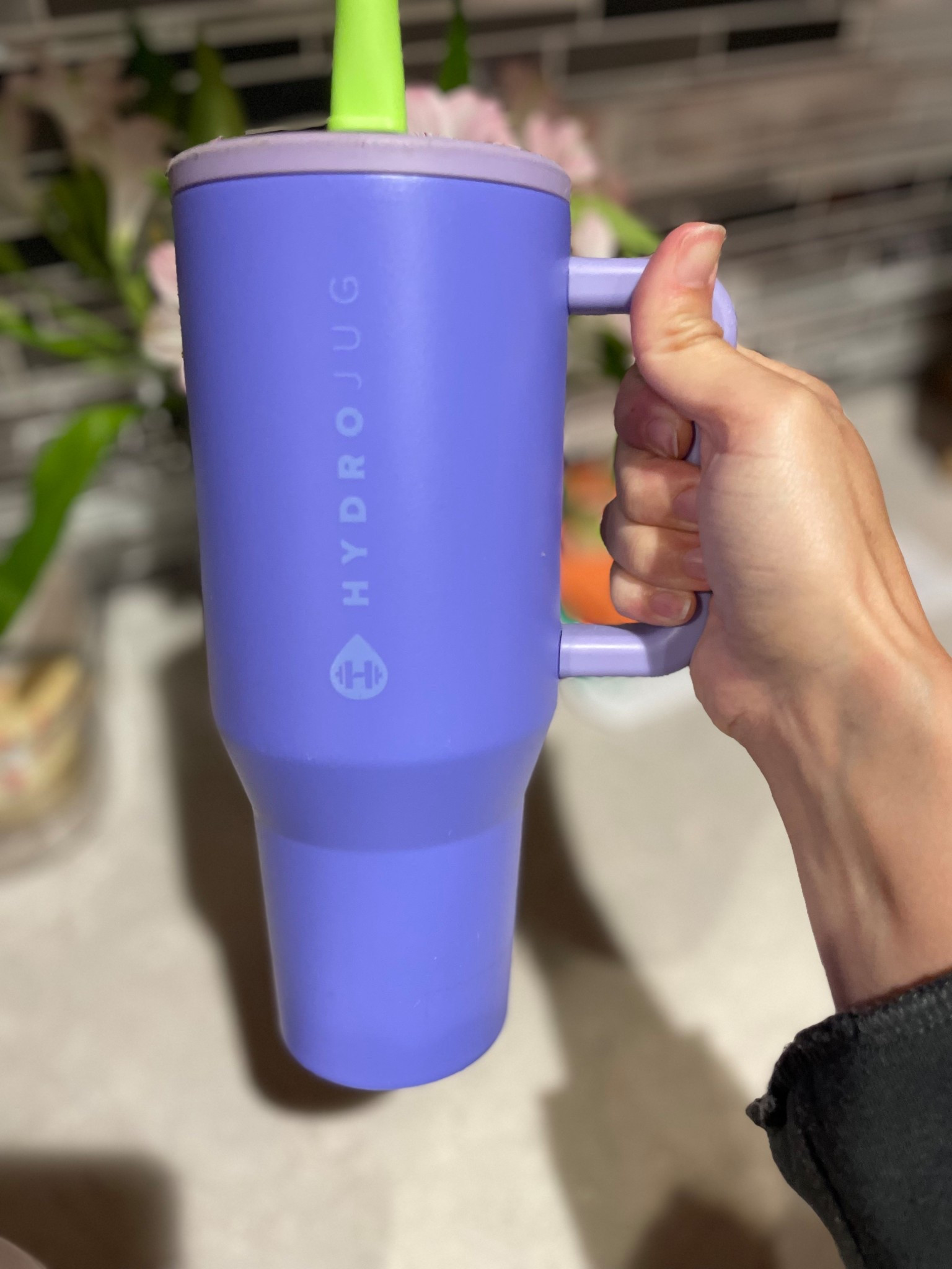 Loving this water cup! No spills and holds ice for 2 days 🫶🏼  