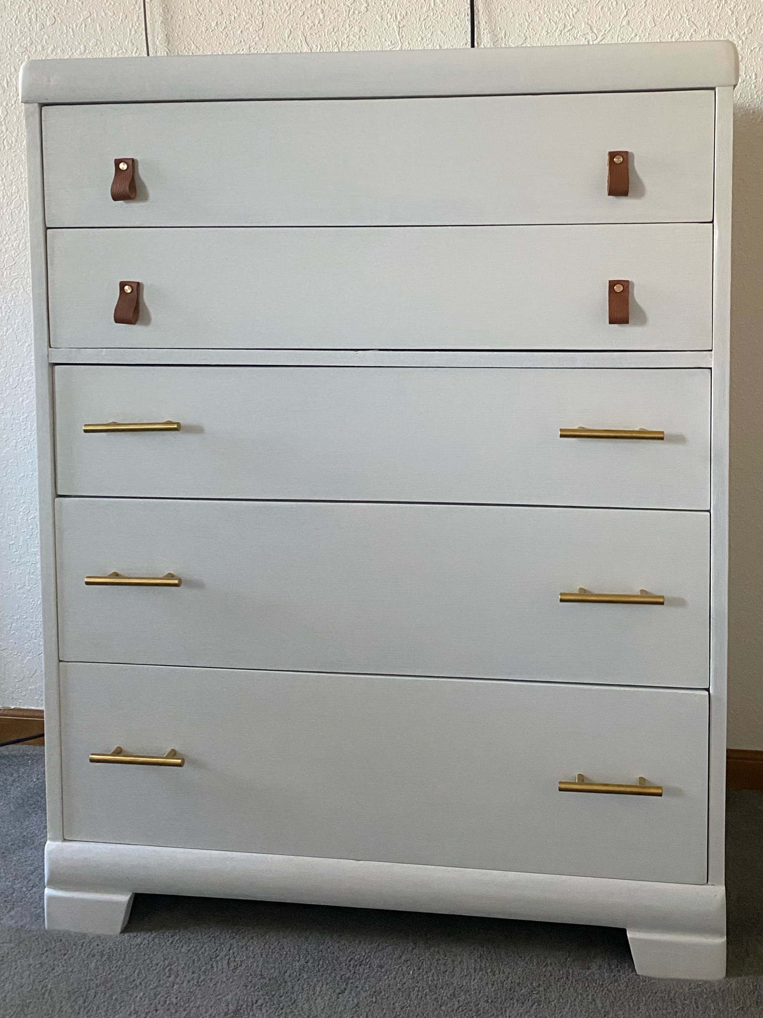 Drawer pulls I used for my entire bedroom set

#LTKhome #LTKstyletip #LTKfamily