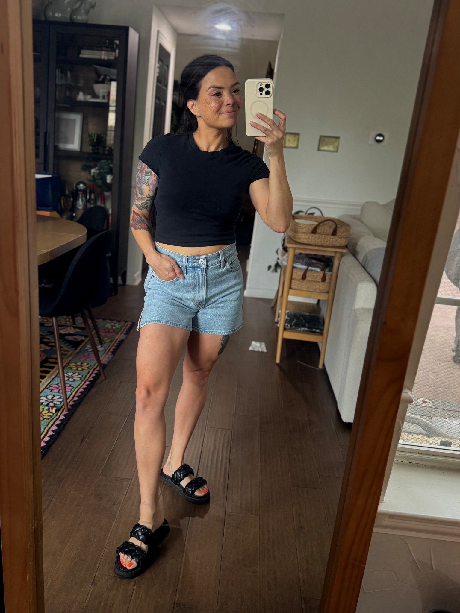 Perfect “mom” shorts 

#LTKPetite #LTKSaleAlert #LTKStyleTip