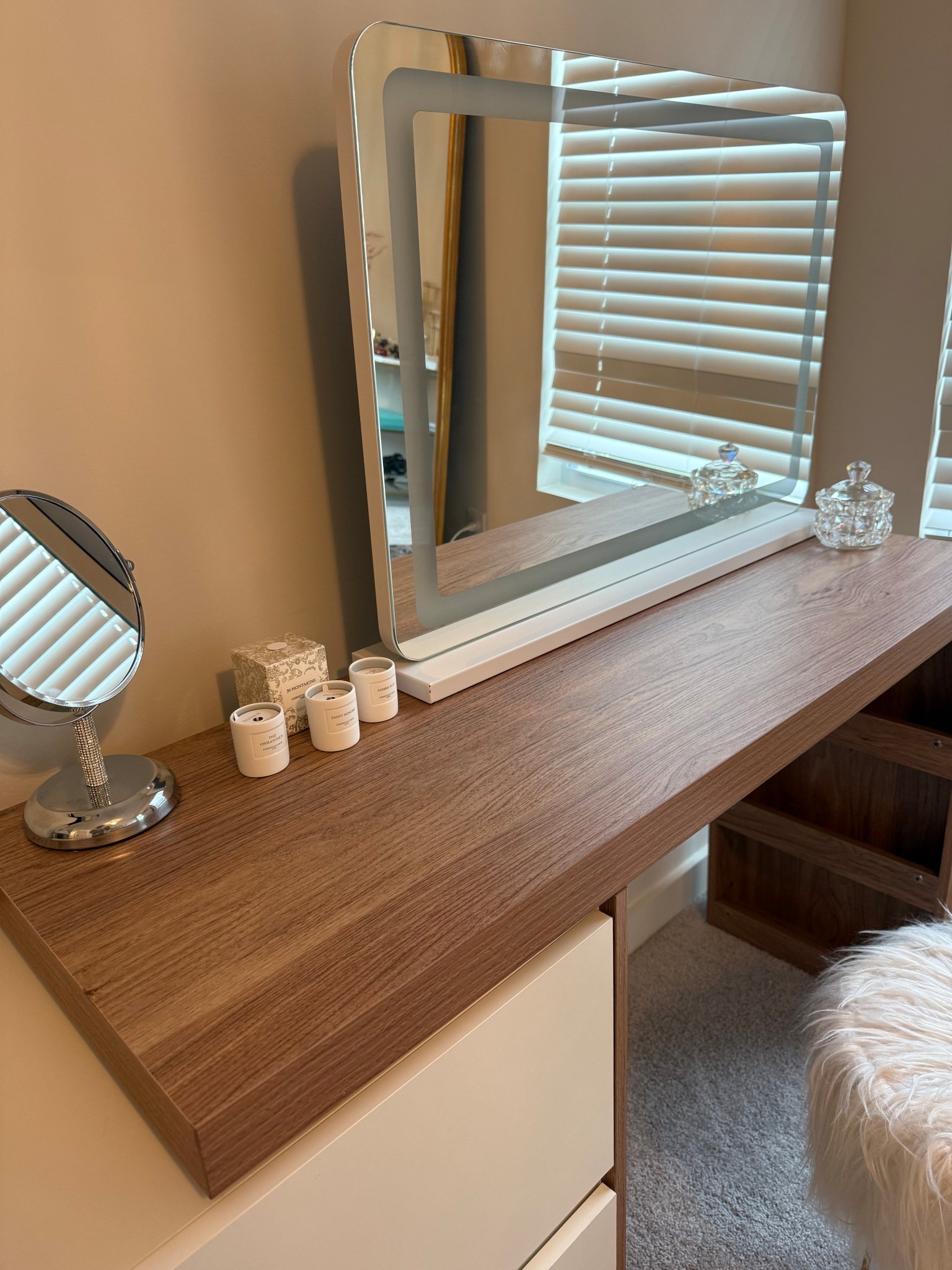 New beauty desk 

#LTKGiftGuide #LTKSummerEdit #LTKBeauty