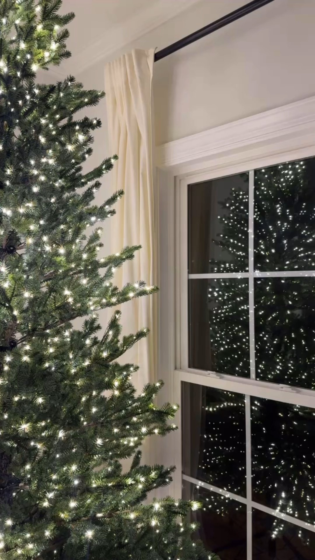 second year with THE twinkle tree & she’s just as magical ✨ 

#LTKHome #LTKSeasonal #LTKHoliday