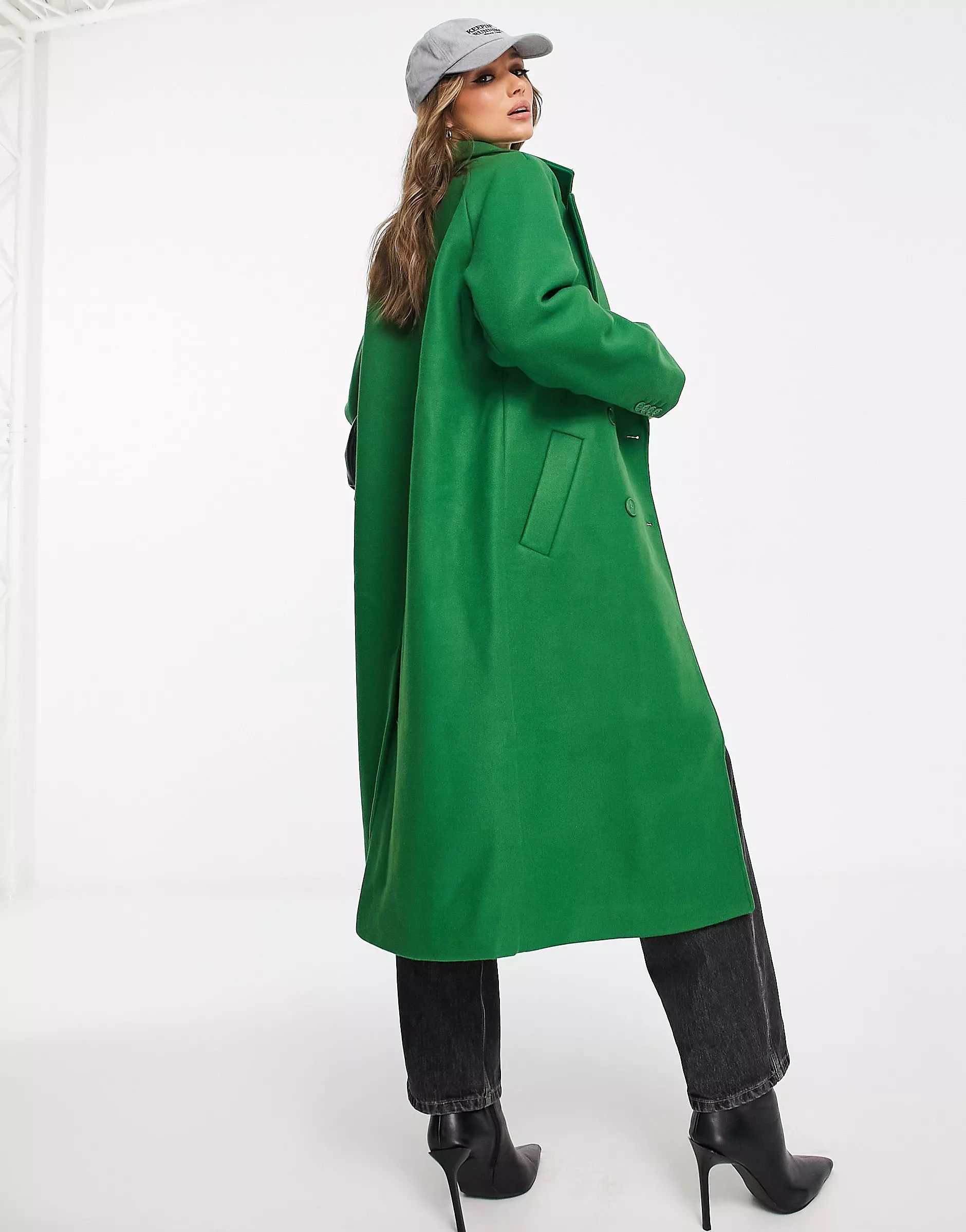 NA-KD x Klara Montes - Midi jas van wolmix in groen | ASOS (Global)