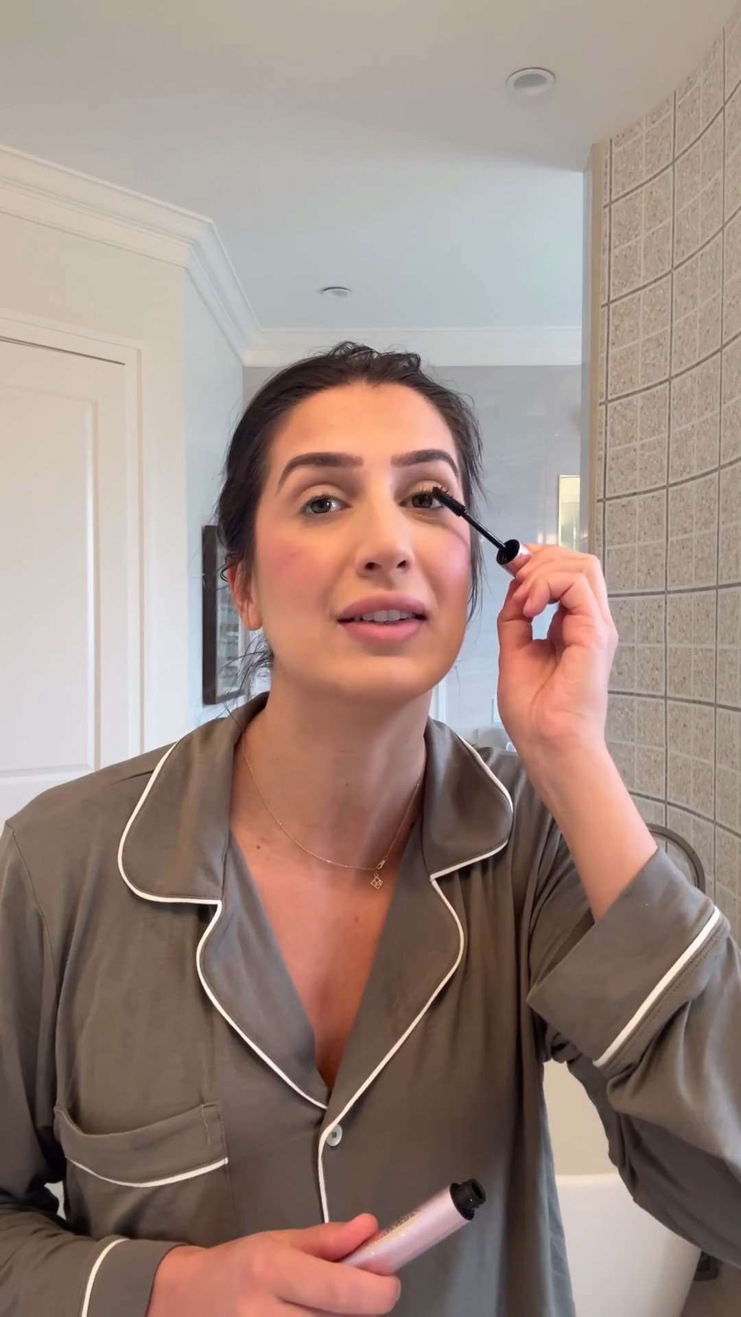 Make up routine 💕

Grwm, everyday makeup, quick makeup routine 

#LTKmomlife #LTKBeauty #LTKmorningroutine