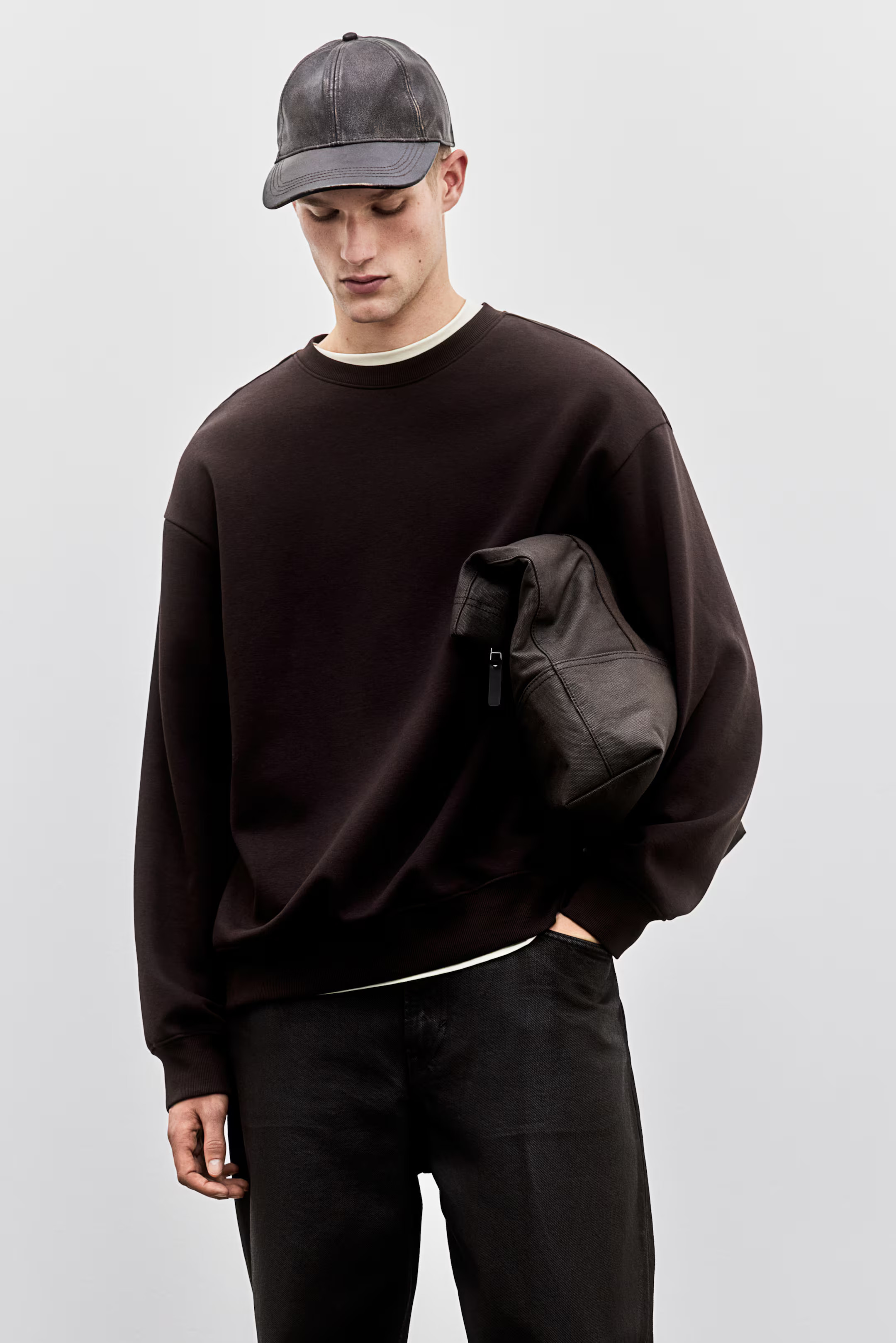 Loose Fit Sweatshirt - Dark brown - Men | H&M US | H&M (US + CA)