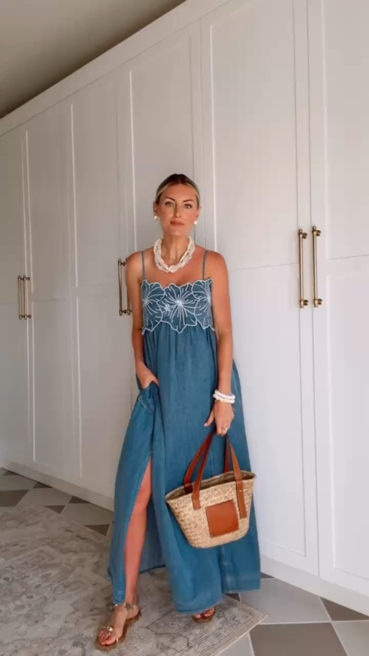 Use my code LOVERLY20 for 20% off this stunning dress 😍 wearing XS.

Loverly Grey, Anthropologie, sale alert, vacation dress, summer dress

#LTKootd #LTKSeasonal #LTKSaleAlert