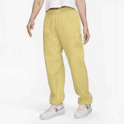 Nike Solo Swoosh Women's Fleece Pants. Nike.com | Nike (US)