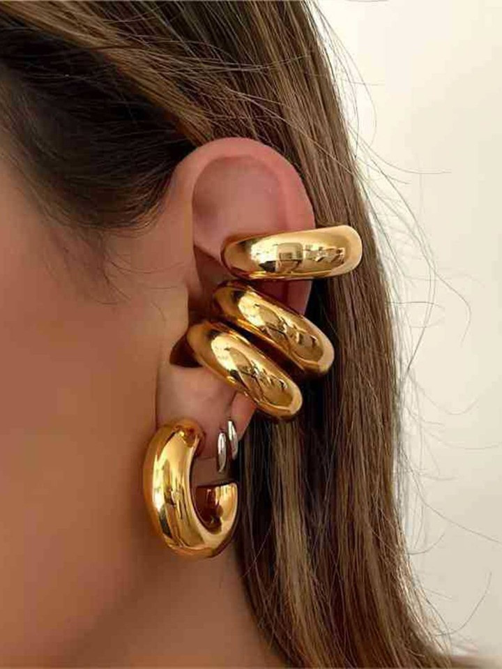 1pair Stainless Steel Hollow Out Ear Clips, Golden | SHEIN