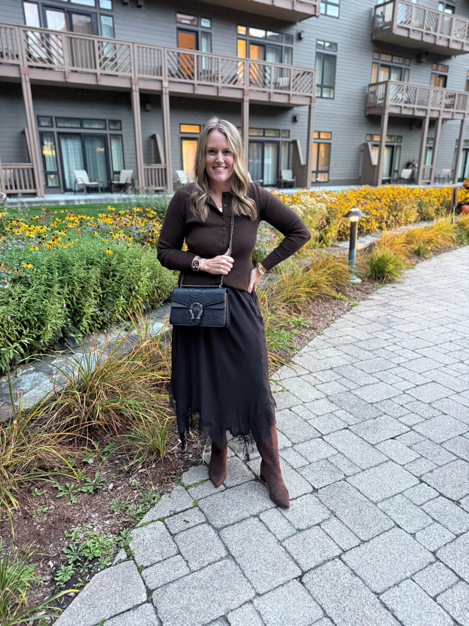 Fall dinner outfits 

Fall outfit maxi dress floral dress midi skirt sweater fall fashion boots

#LTKgrwm #LTKootd #LTKmomlife