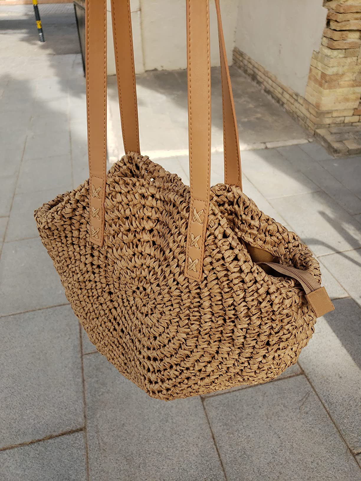 Straw Handbags Women Handwoven Round Corn Straw Bags Natural Chic Hand Large Summer Beach Tote Wo... | Amazon (US)