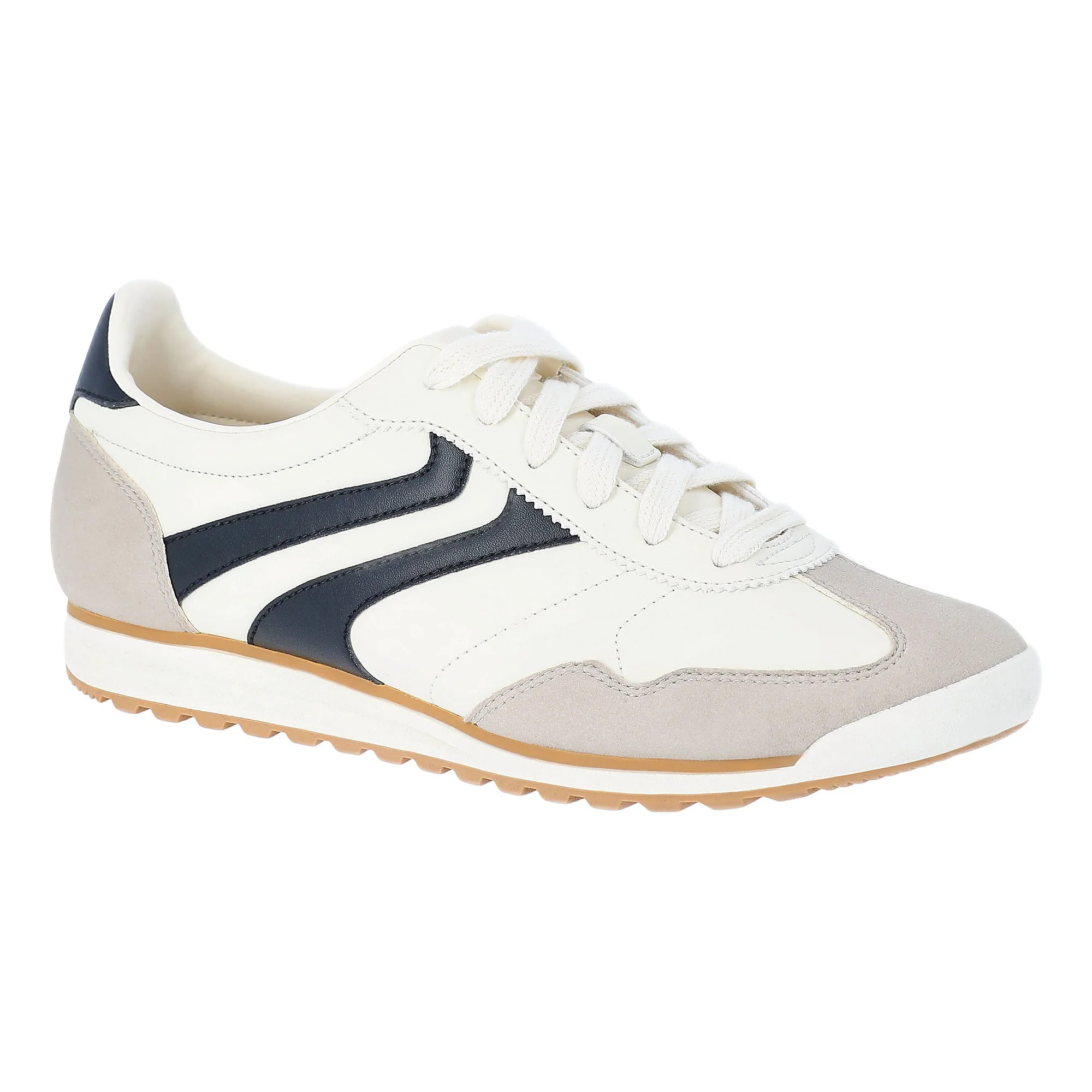 No Boundaries Women's Retro Lace-Up Sneakers | Walmart (US)