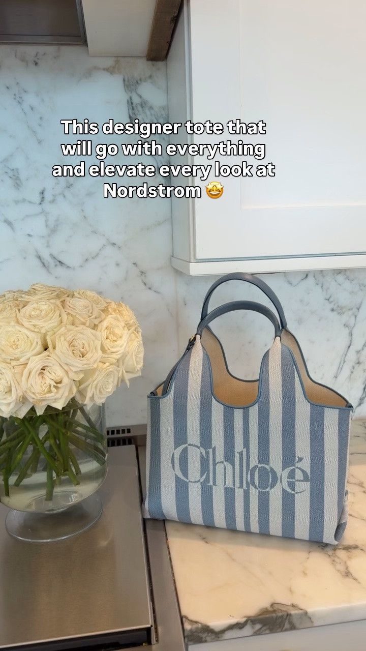 Such a cute designer tote that will go with everything 🤩