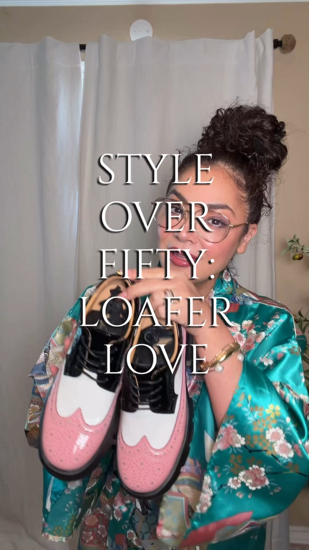 Outfit formula: Start with the shoes 😉

These pink and black loafers set the tone, and the rest just came together from there.

When in doubt, pick one piece you love and build around it — it works every time. 💛

👉 Everything is linked in LTK! Like and follow for more over 45 style tips 🤍

#over50fashion #styleover50 #over50style #over50andfabulous #fashionover50 @marcnolan 
