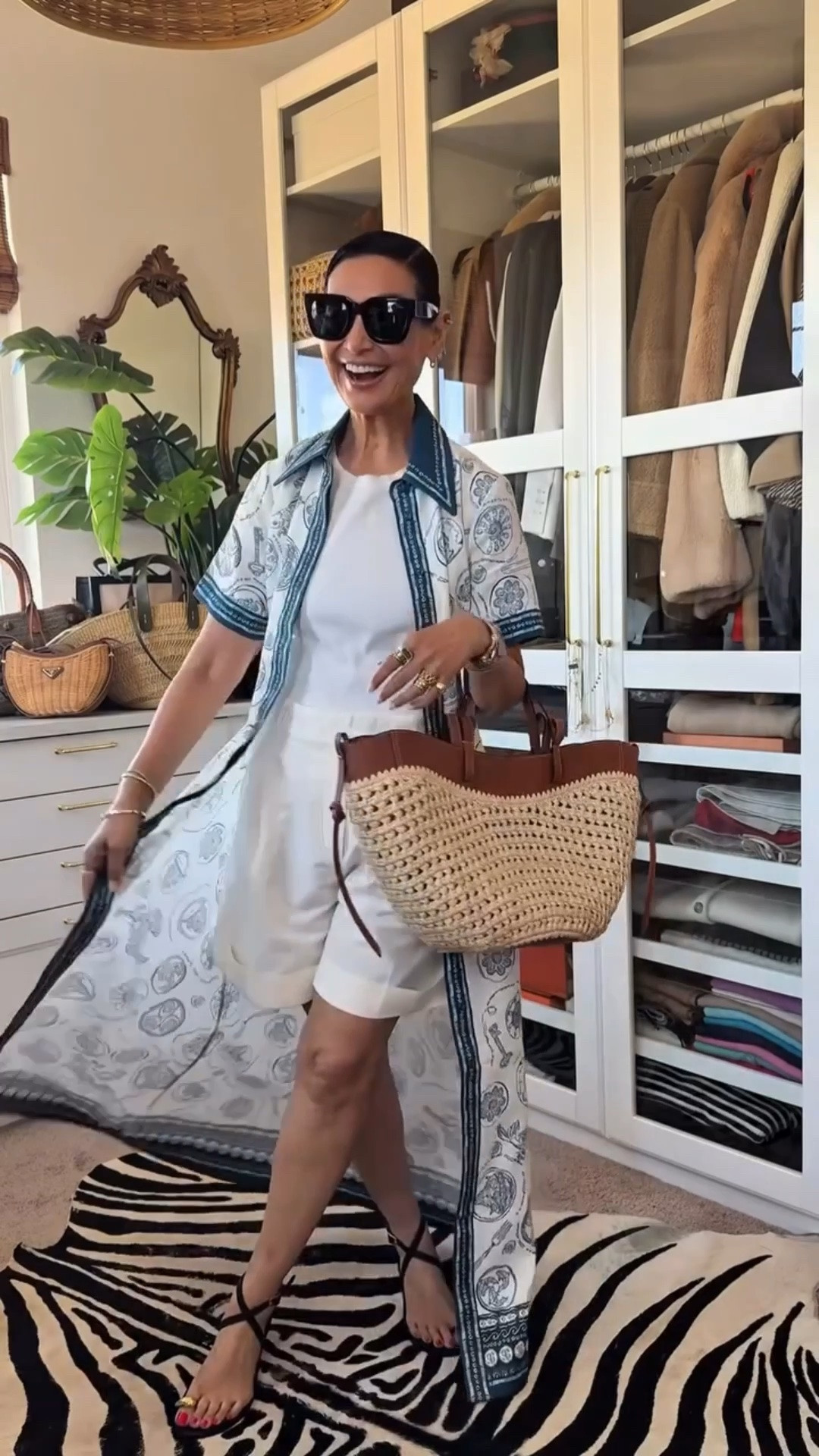 one dress: 2 stylish ways!