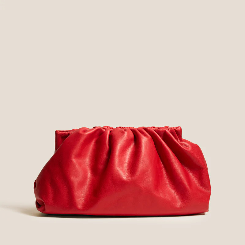 New Mochi Clutch - Heritage "Broken-In" Leather Red | Parker Thatch