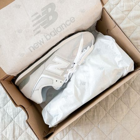 New Balance 574 Core in Nimbus Cloud with White

Kid’s size 6/Women’s size 8
Save $15 on the kid’s size for the same look!

#LTKfindsunder100 #LTKfitness #LTKshoecrush