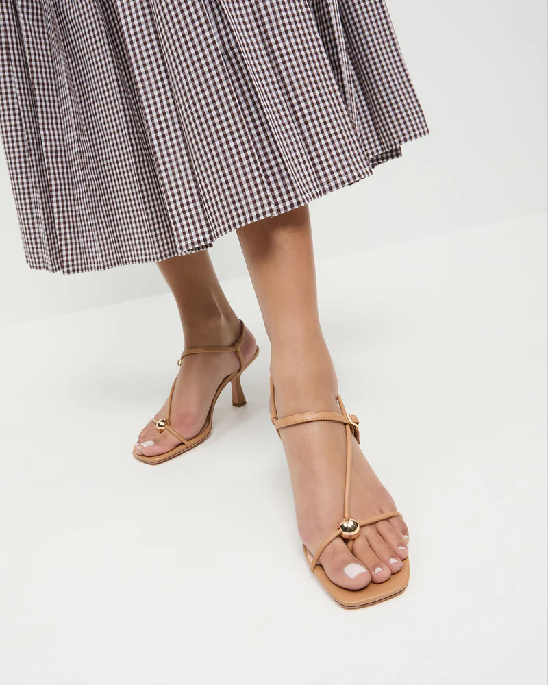 Triana Dune Leather Mid−Heel Sandal | Loeffler Randall