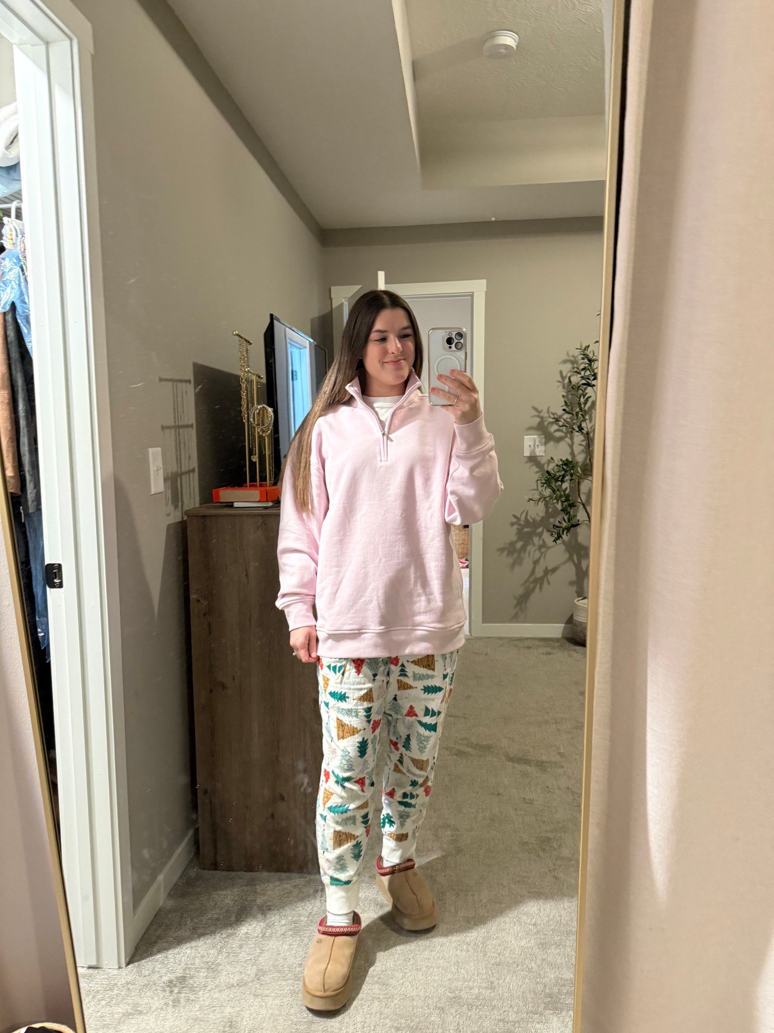 Sweatshirt is 30% off and comes in so many pretty colors! It’s so soft and cozy. It’s oversized but I sized up to a medium to wear with leggings. If you want a more classic fit size down. Your true size will be oversized and longer- it might hit at hip level depending how long your torso is! There are sweatpants to match too!

Winter outfit, Christmas morning outfit, Athleta, comfy outfit, cozy outfit, what to wear, loungewear, matching set 

#LTKSaleAlert #LTKHoliday #LTKGiftGuide