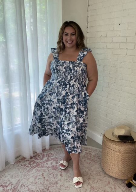 This plus size dress comes in several different colors and goes up to f5XL. I am wearing the 2XL and continue to rotate this in my wardrobe.

#LTKPlusSize #LTKStyleTip