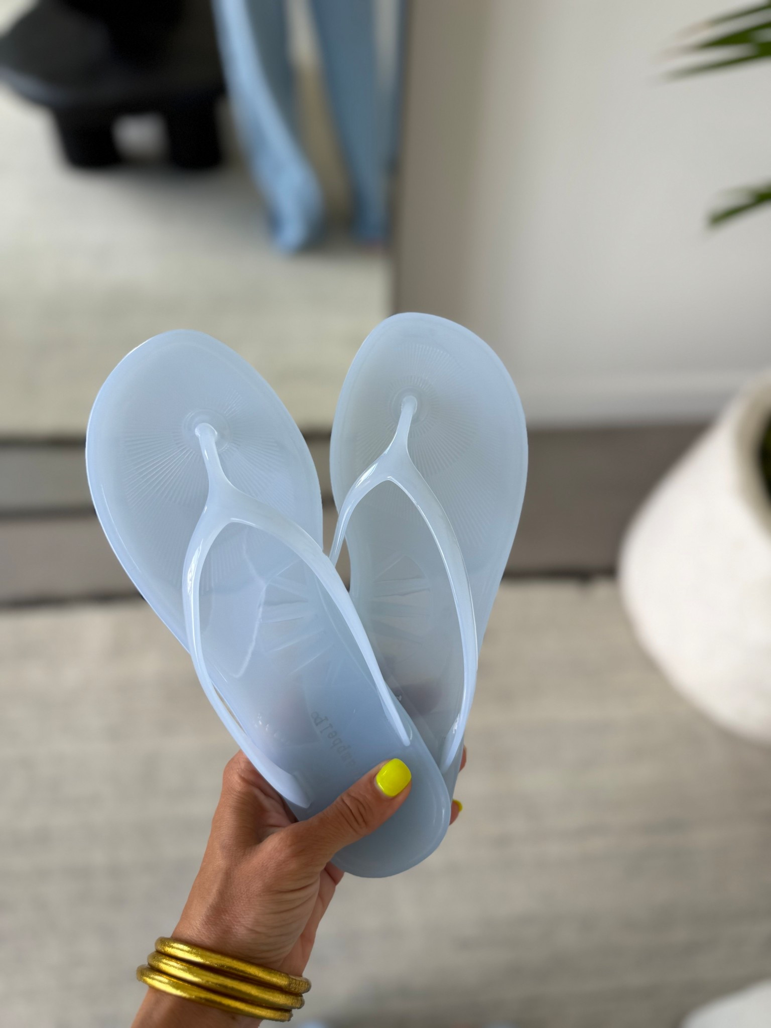 So excited about my new jelly flip flops!!