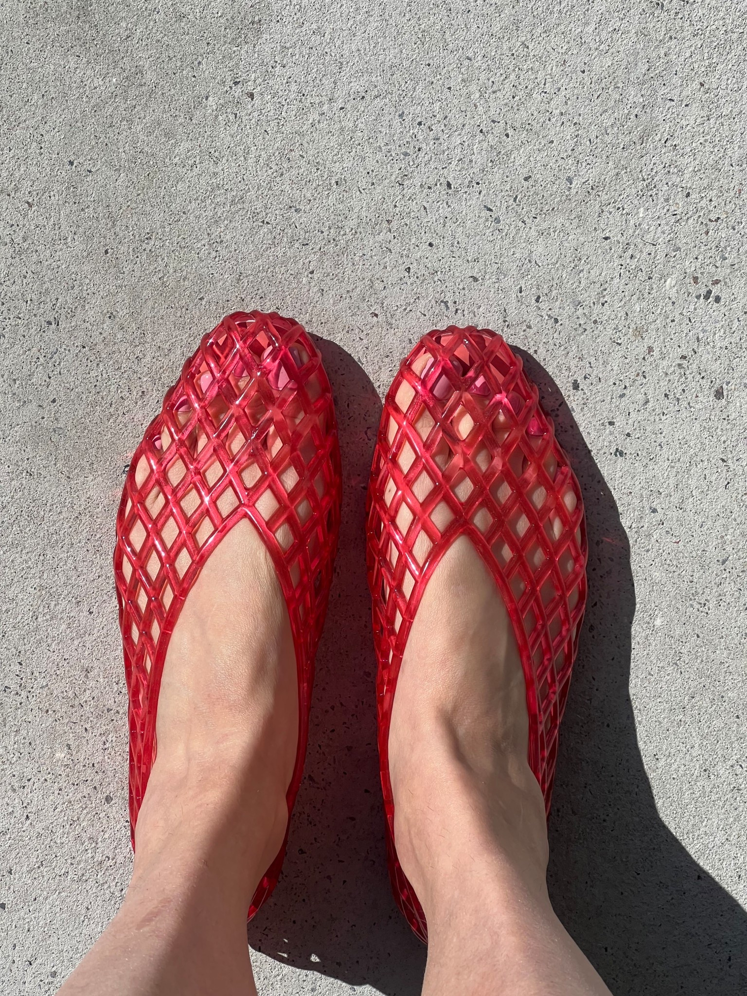 Jelly flats
Jelly shoes
Amazon jelly shoes 
Mom style 




#LTKSeasonal #LTKMidsize #LTKmomlife